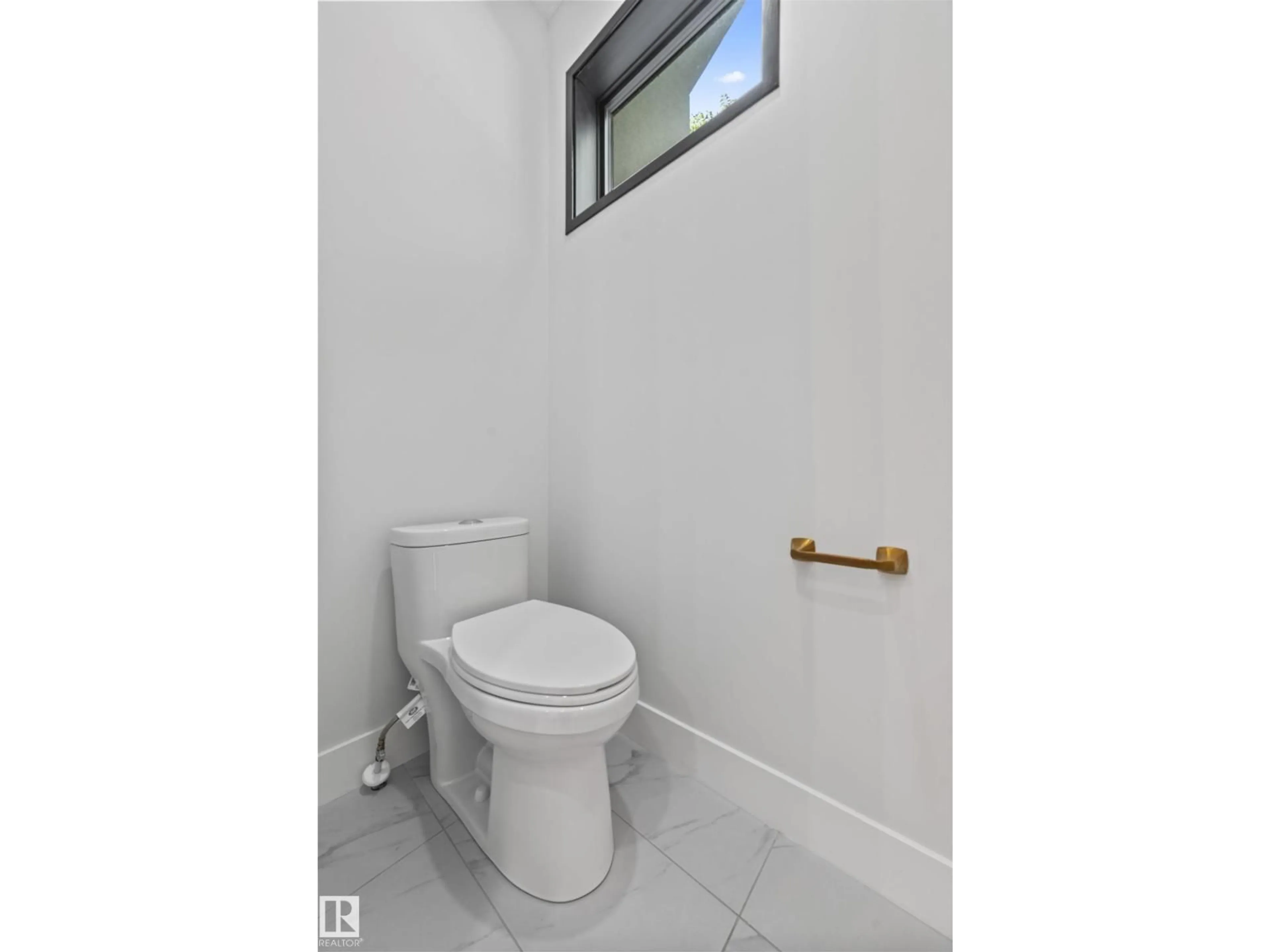 Standard bathroom, unknown for NW - 10537 136 ST, Edmonton Alberta T5N2G1