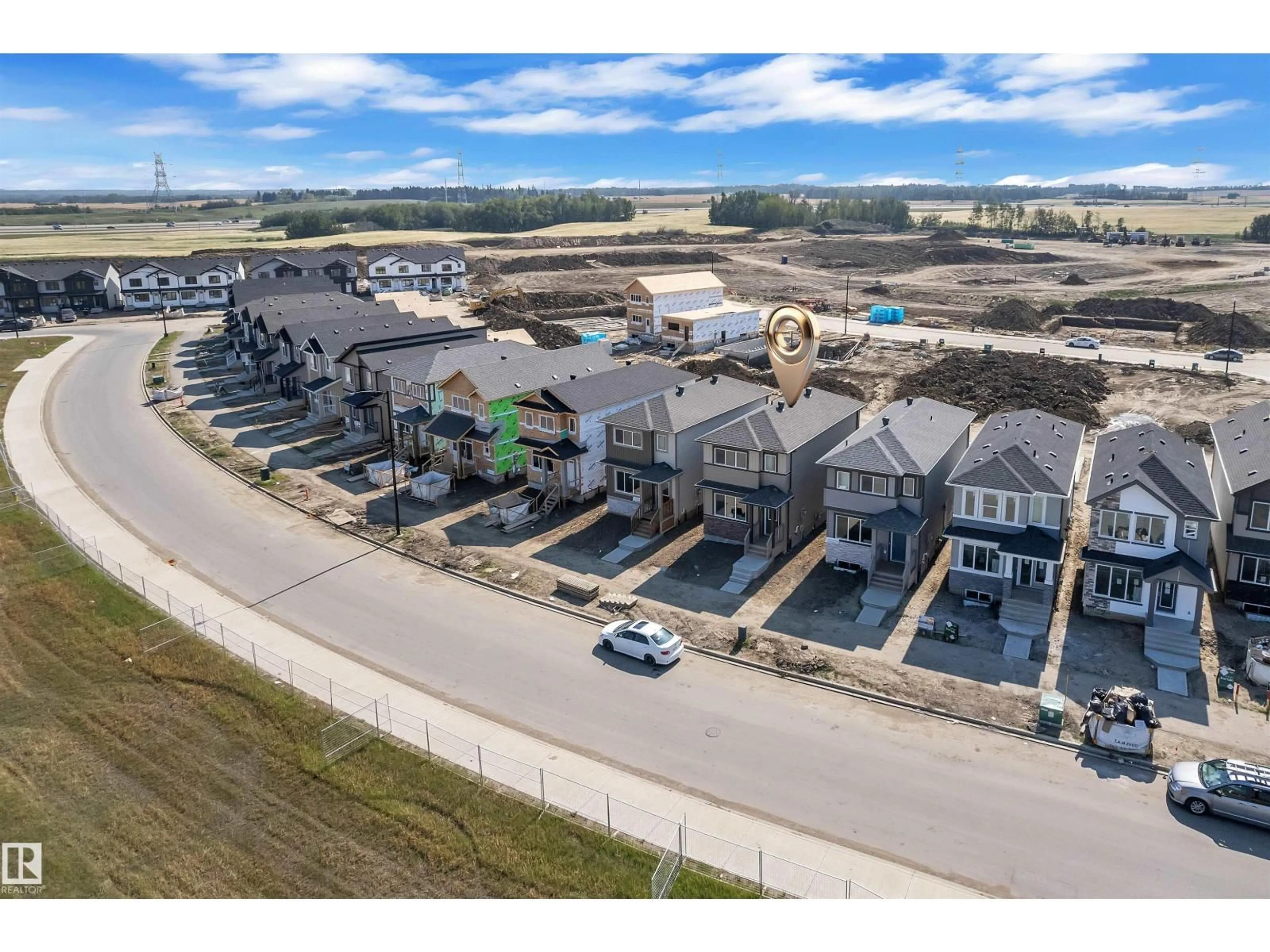 A pic from outside/outdoor area/front of a property/back of a property/a pic from drone, unknown for 1031 ASTER BV, Edmonton Alberta T6T2W7