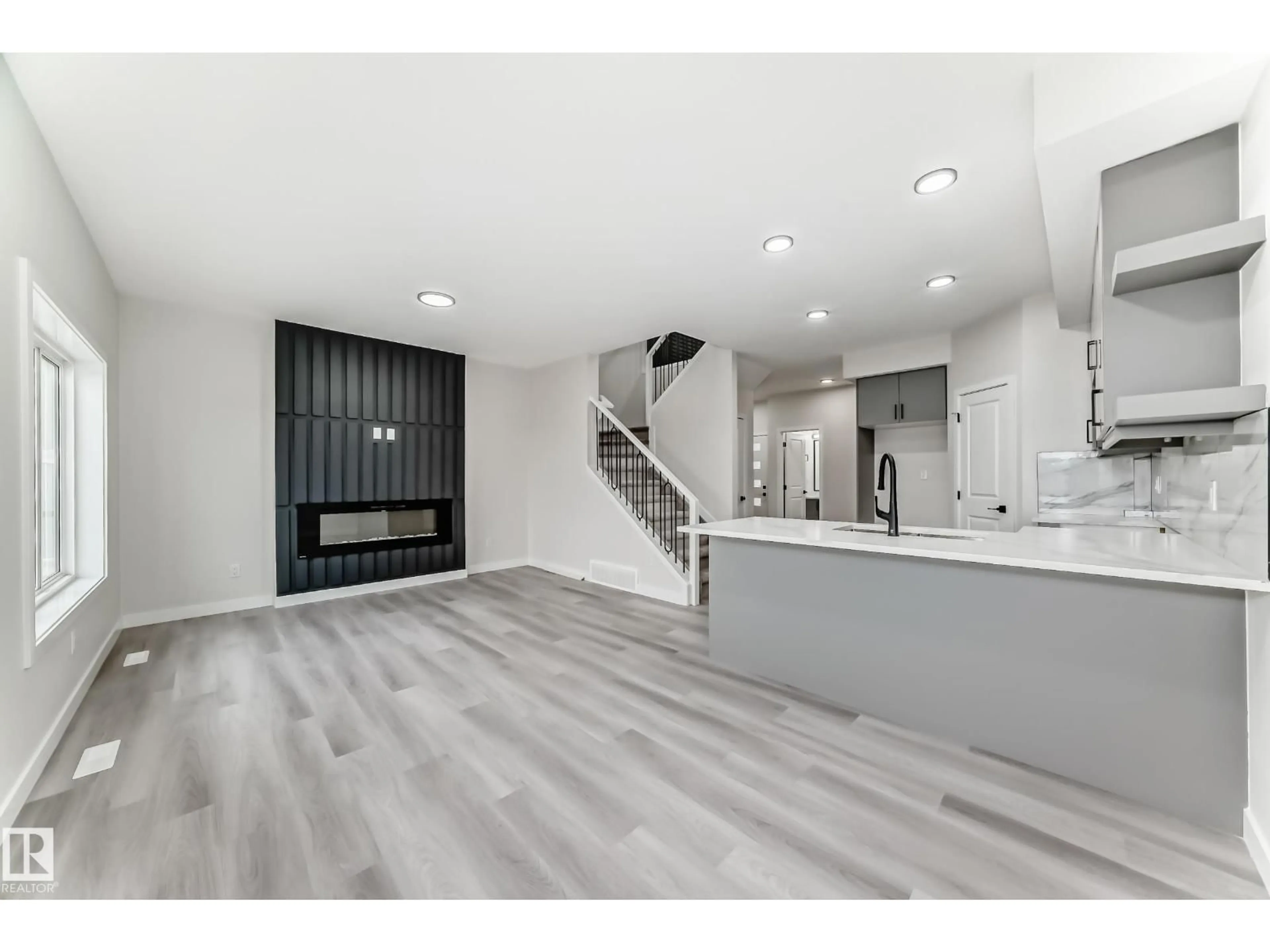 Open concept kitchen, unknown for 51 PATRIOT WY, Spruce Grove Alberta T7X2W6