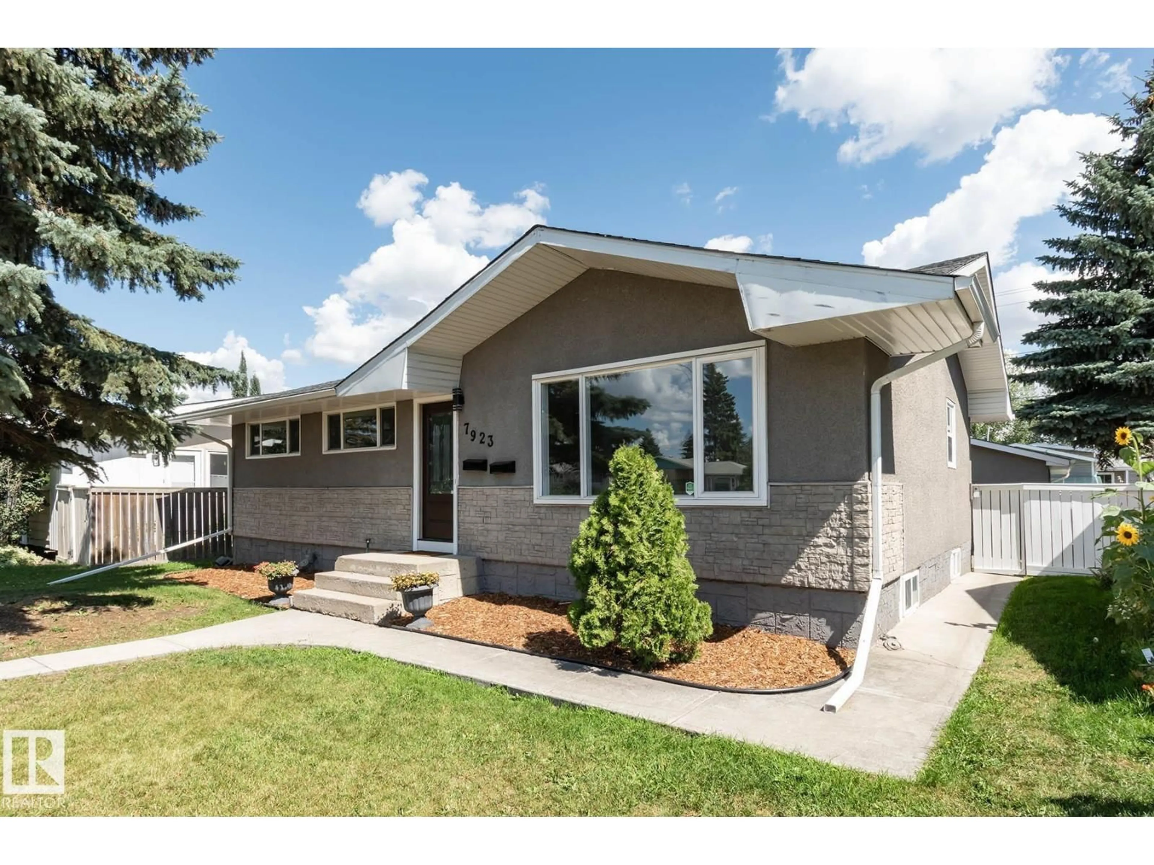 Home with vinyl exterior material, street for 7923 159 ST, Edmonton Alberta T5R2E2
