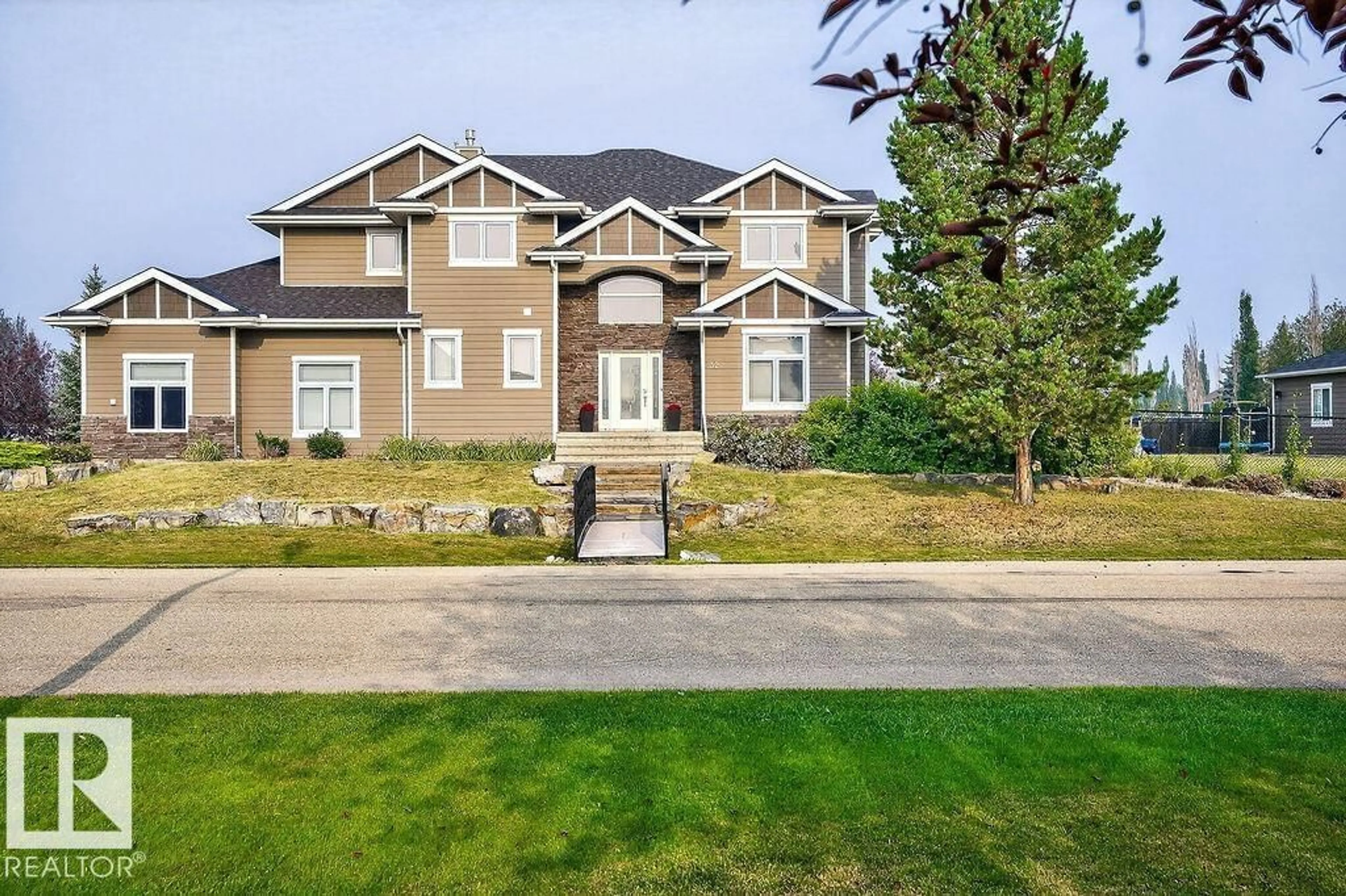 Home with brick exterior material, unknown for 32 GREENFIELD, Fort Saskatchewan Alberta T8L4P9