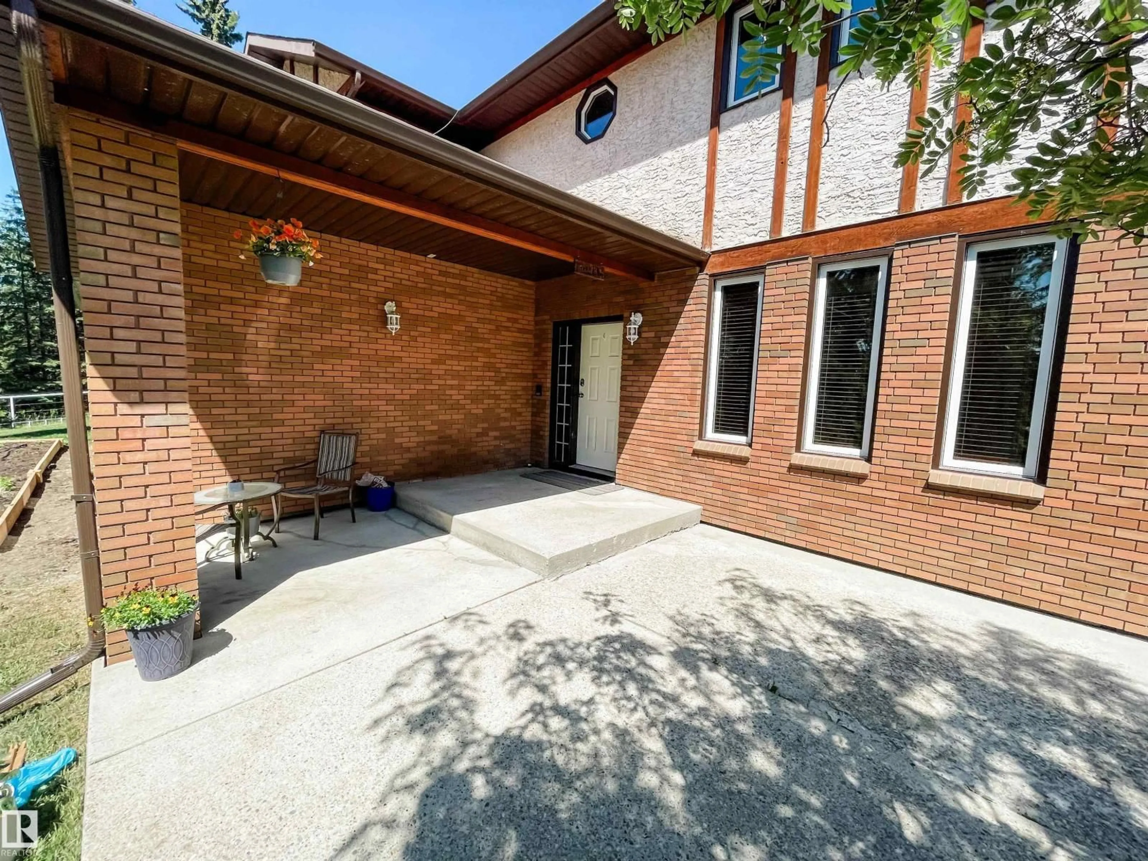 Home with brick exterior material, street for 6204 HWY 39, Rural Brazeau County Alberta T7A1R3