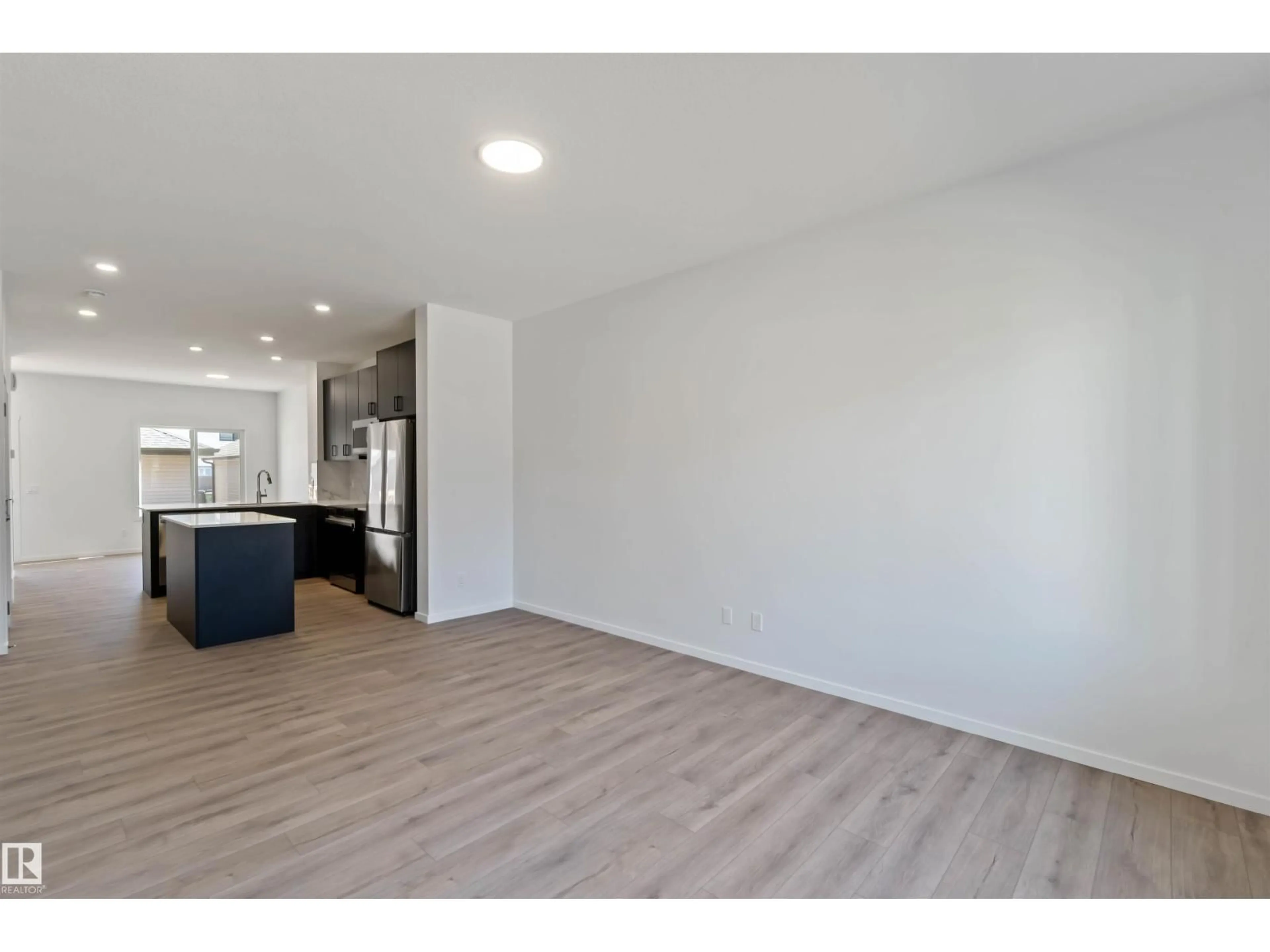 Unknown for NW - 2815 193 ST, Edmonton Alberta T6M3B2