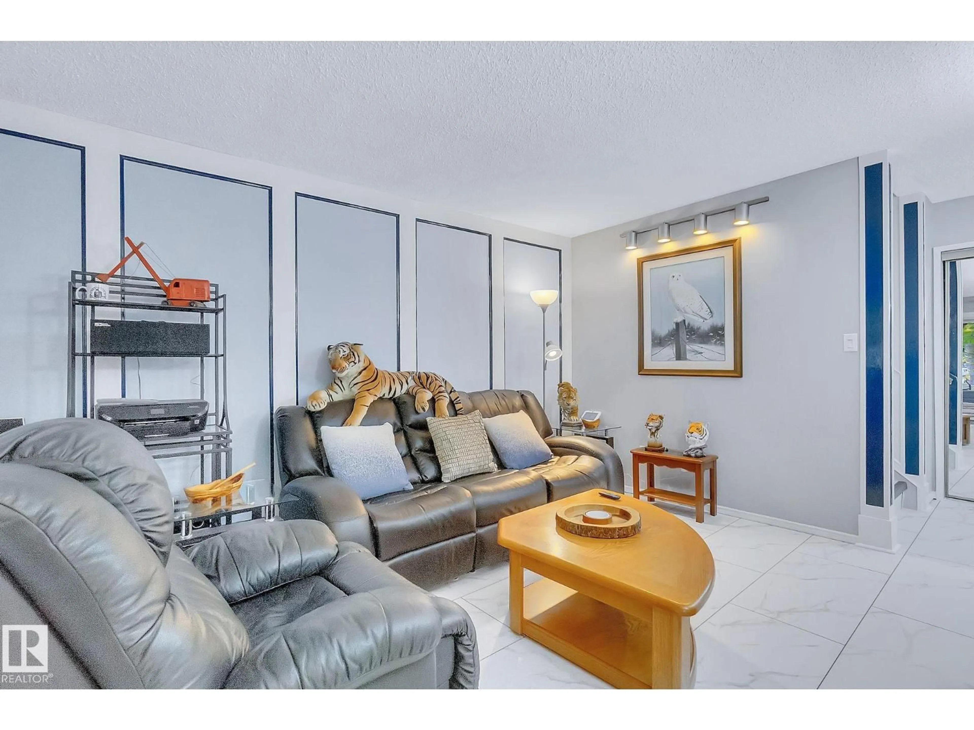 Living room with furniture, unknown for #4 - 13452 FORT RD, Edmonton Alberta T5A1C5