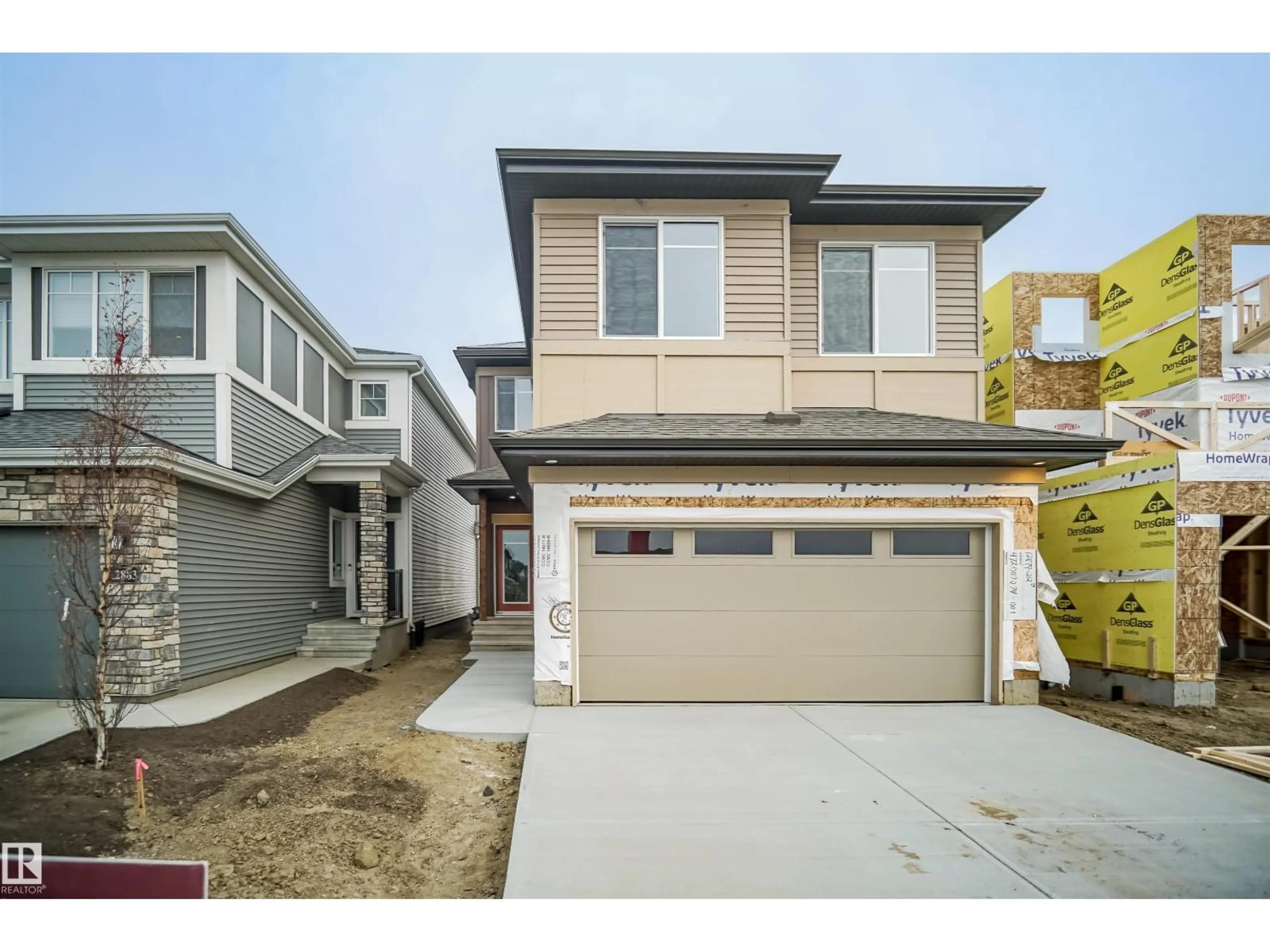 Home with vinyl exterior material, street for 195 CALEDON, Spruce Grove Alberta T7X0Y6