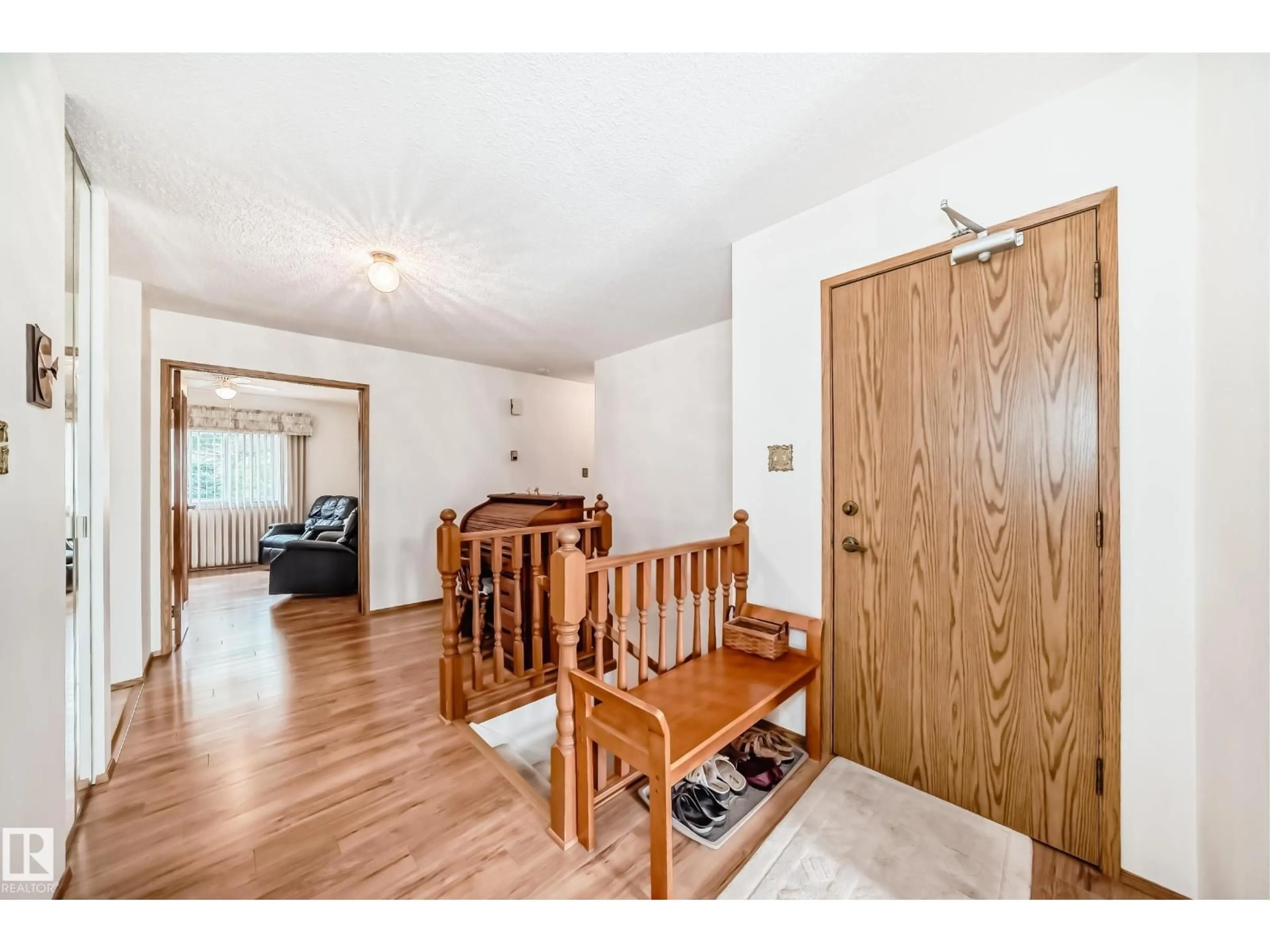 Unknown for 10652 153 AV, Edmonton Alberta T5X5R8