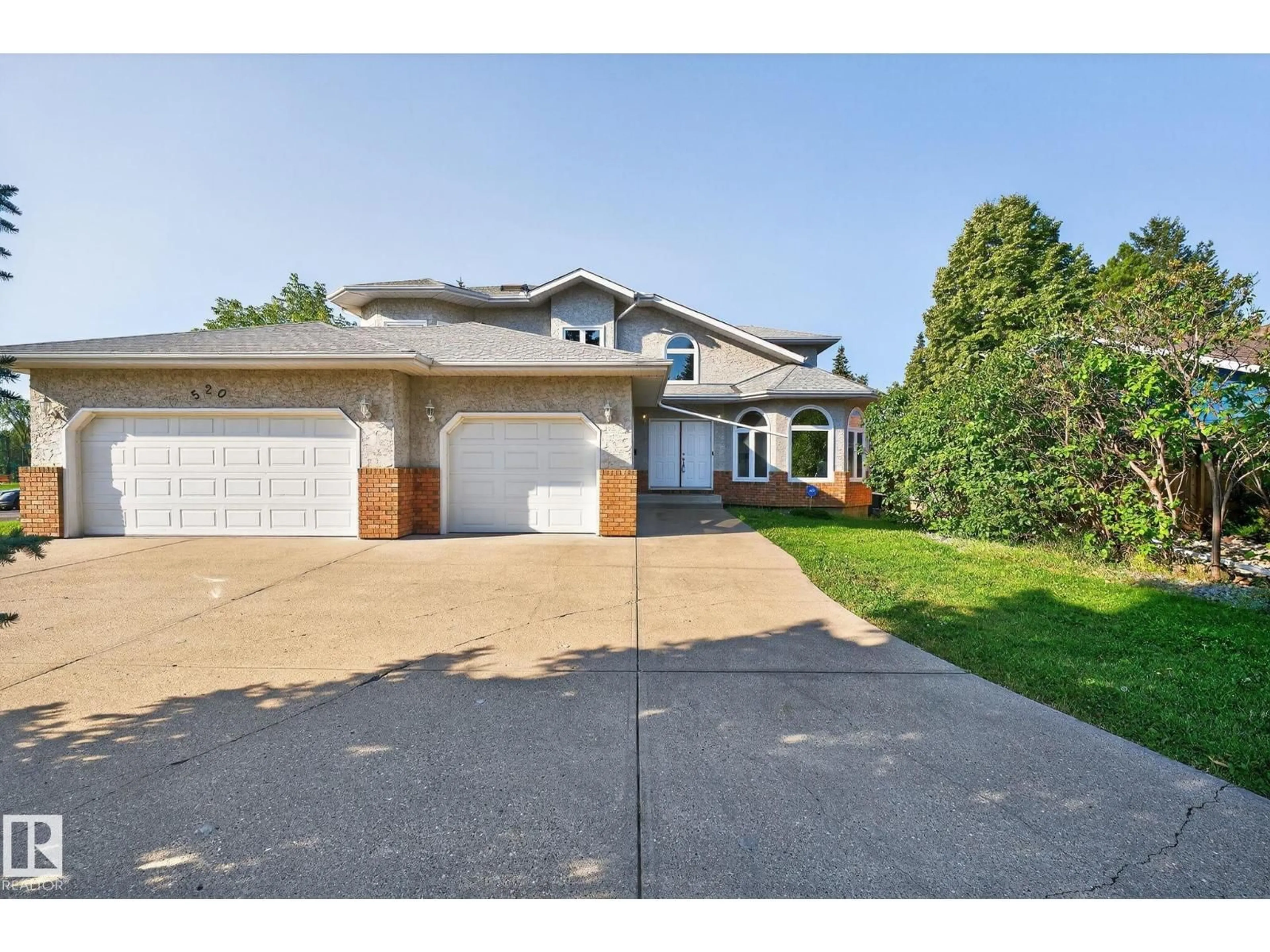 Unknown for 520 WOLF WILLOW RD, Edmonton Alberta T5T1E4