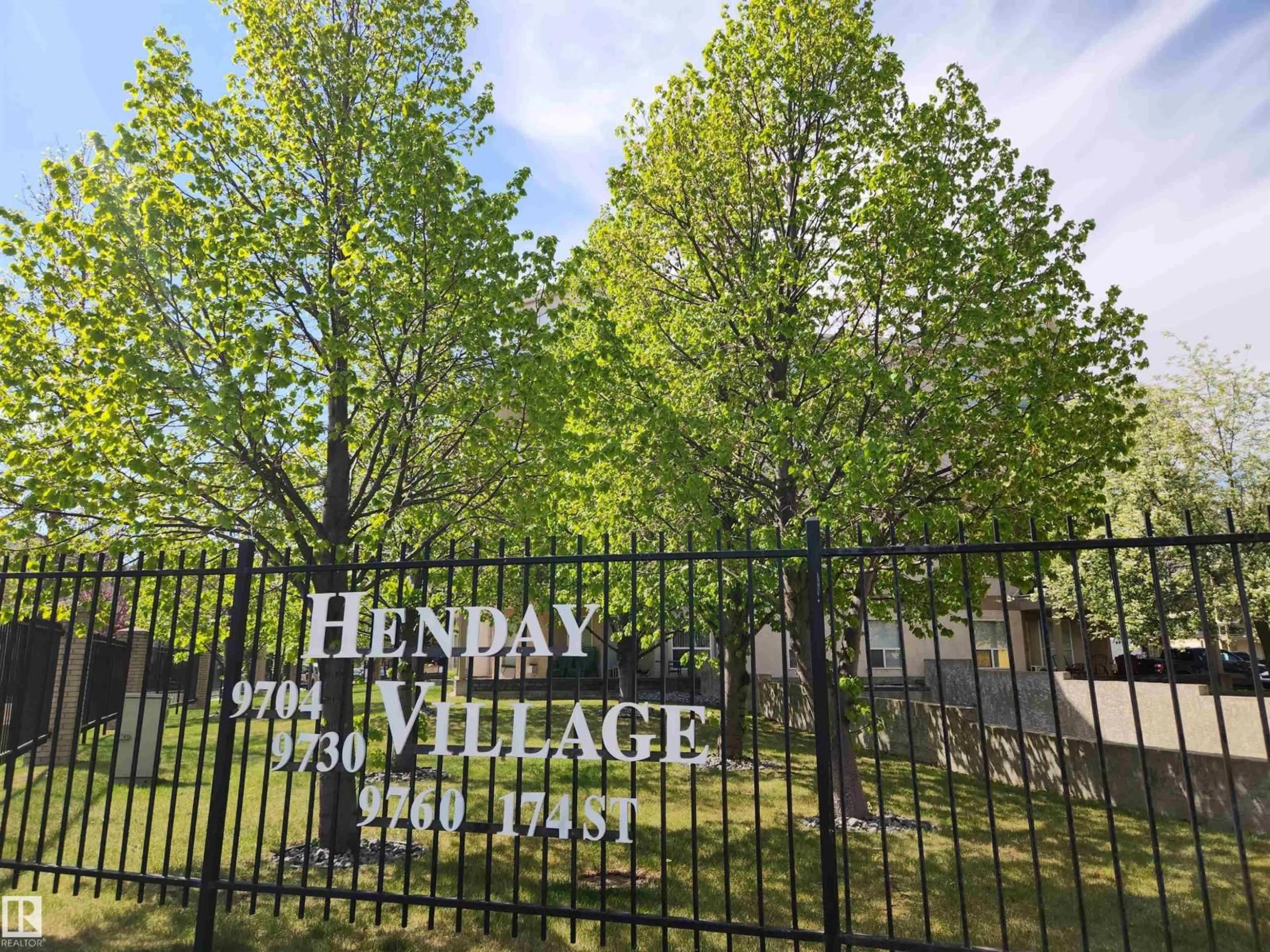 A pic from outside/outdoor area/front of a property/back of a property/a pic from drone, mountain view for #134 - 9704 174 ST NW, Edmonton Alberta T5T6J4