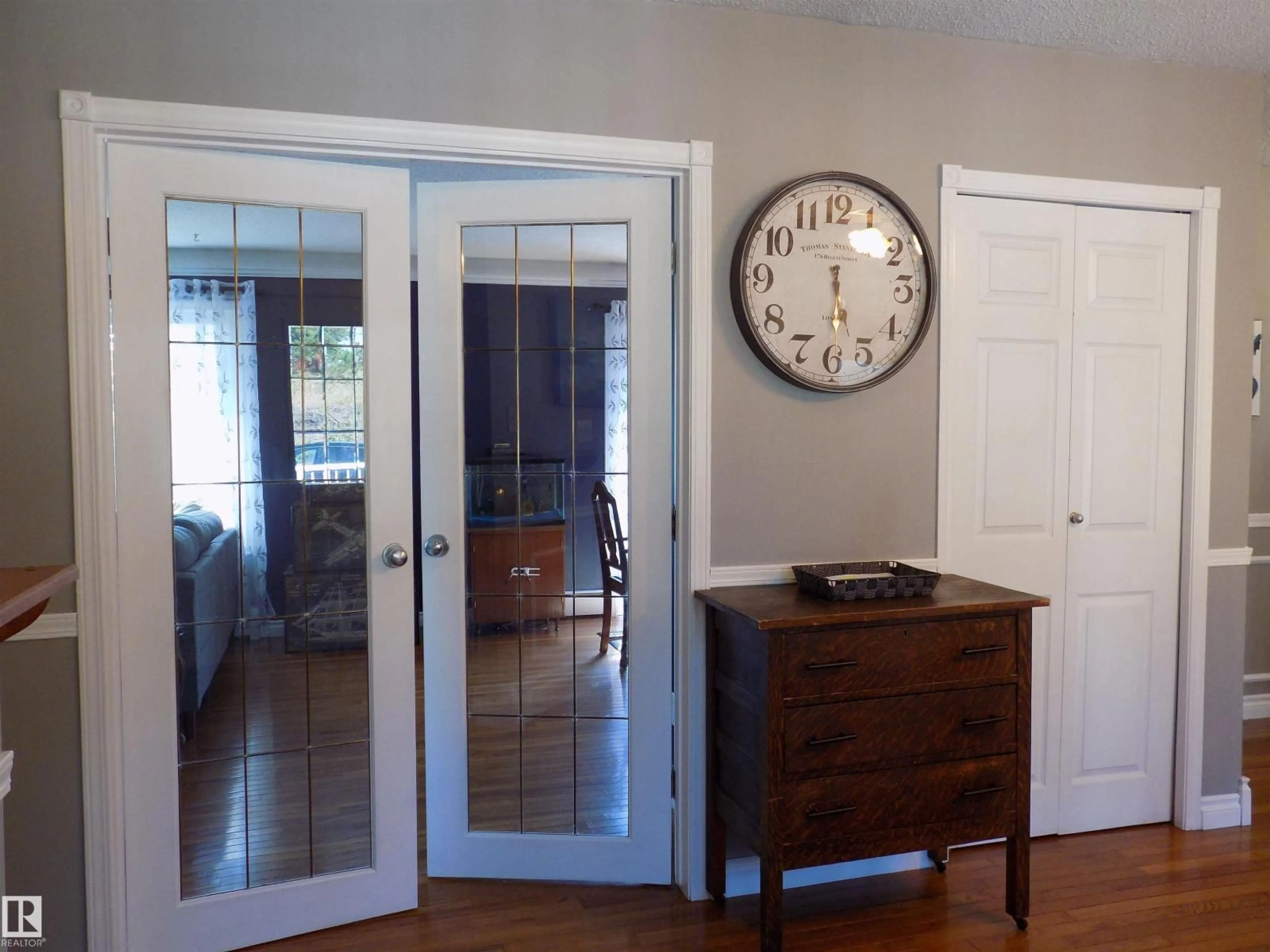 Indoor entryway for 43 - 464079 RGE RD 244, Rural Wetaskiwin County Alberta T9A1X1