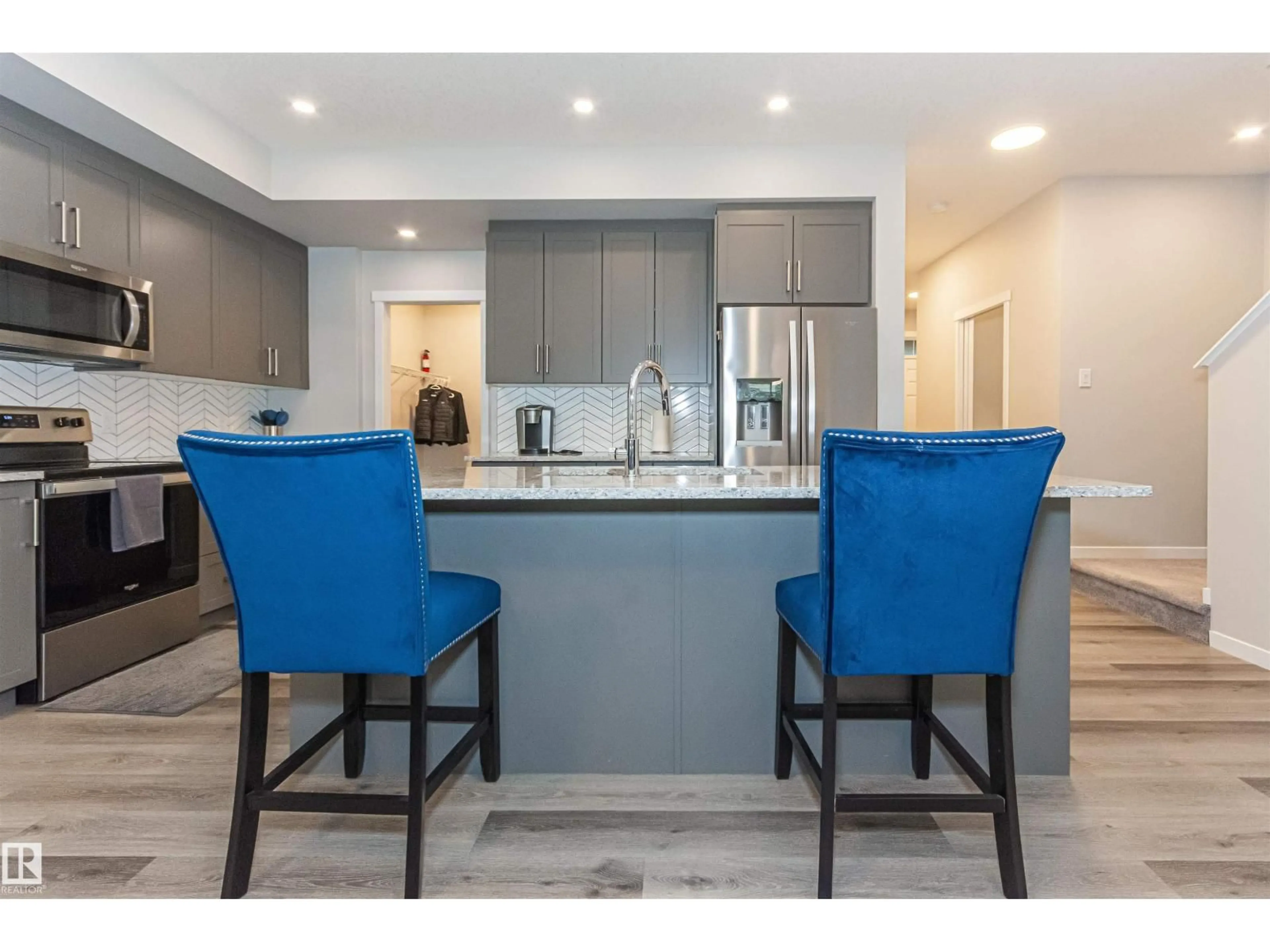 Open concept kitchen, unknown for 1395 SECORD LANDING LD, Edmonton Alberta T5T7A7