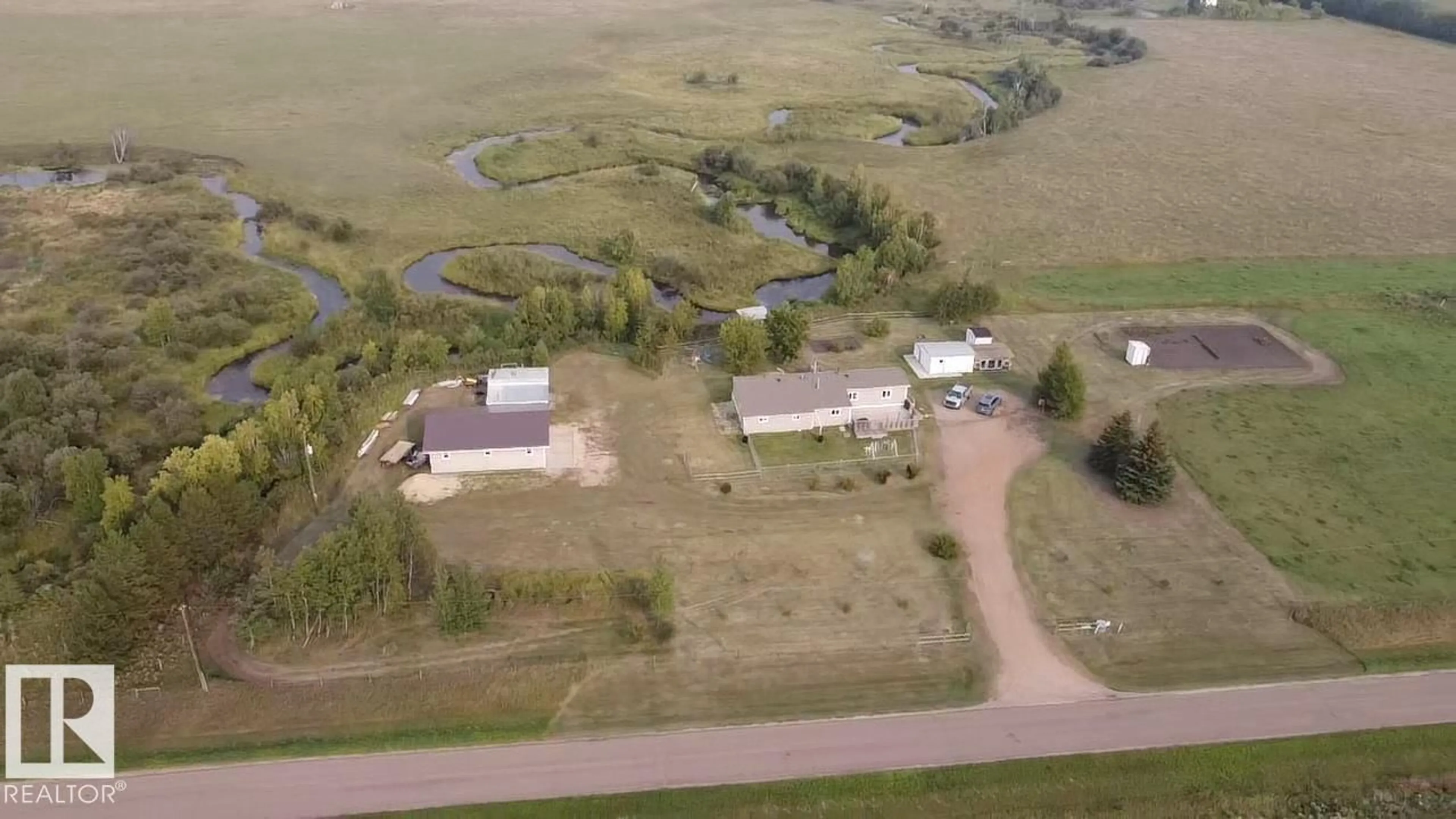 A pic from outside/outdoor area/front of a property/back of a property/a pic from drone, unknown for 59413 RANGE 163 RD, Rural Smoky Lake County Alberta T0A3C0