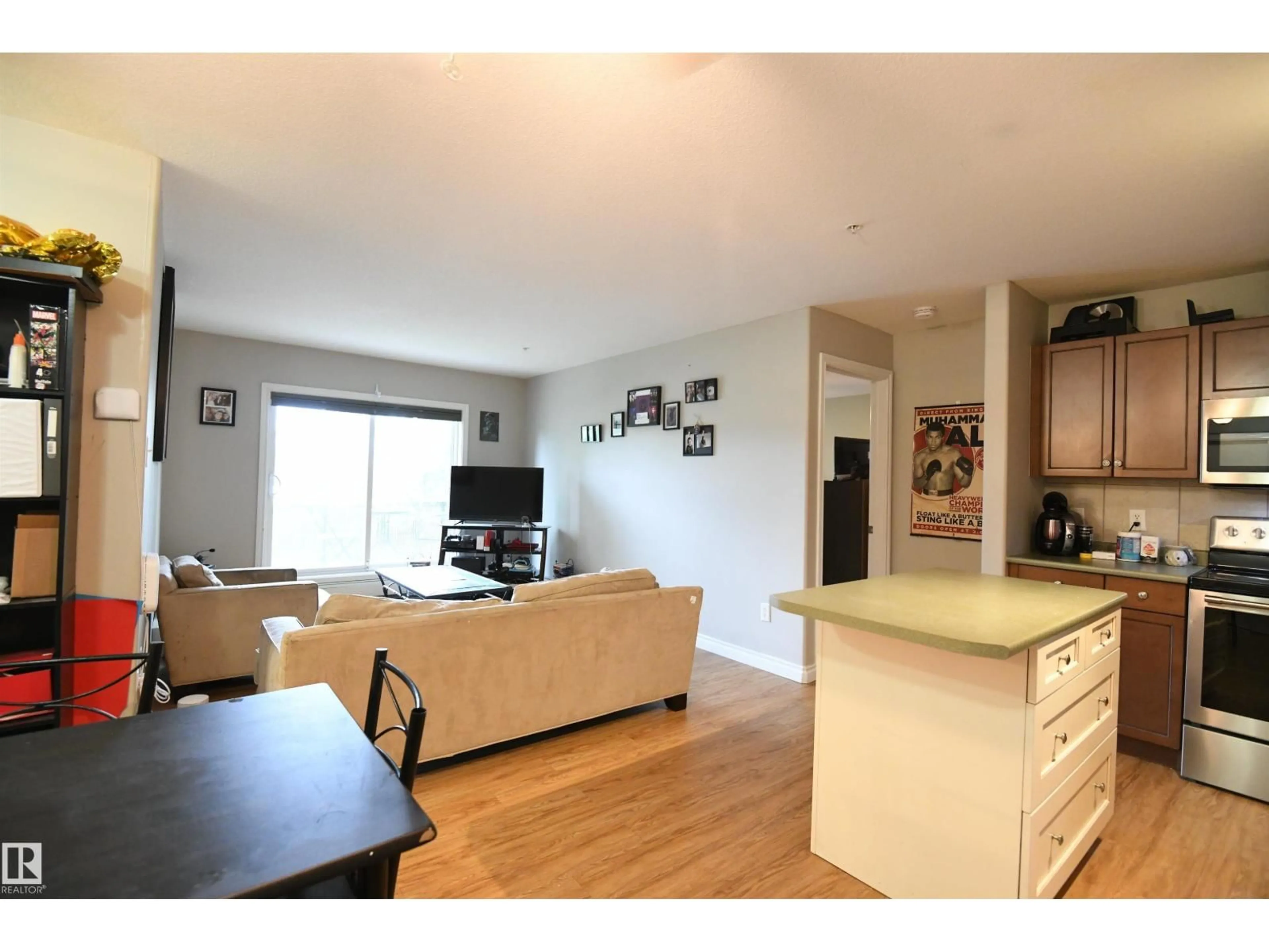 A pic of a room for 50 - 130 WOODSMERE, Fort Saskatchewan Alberta T8L4N9