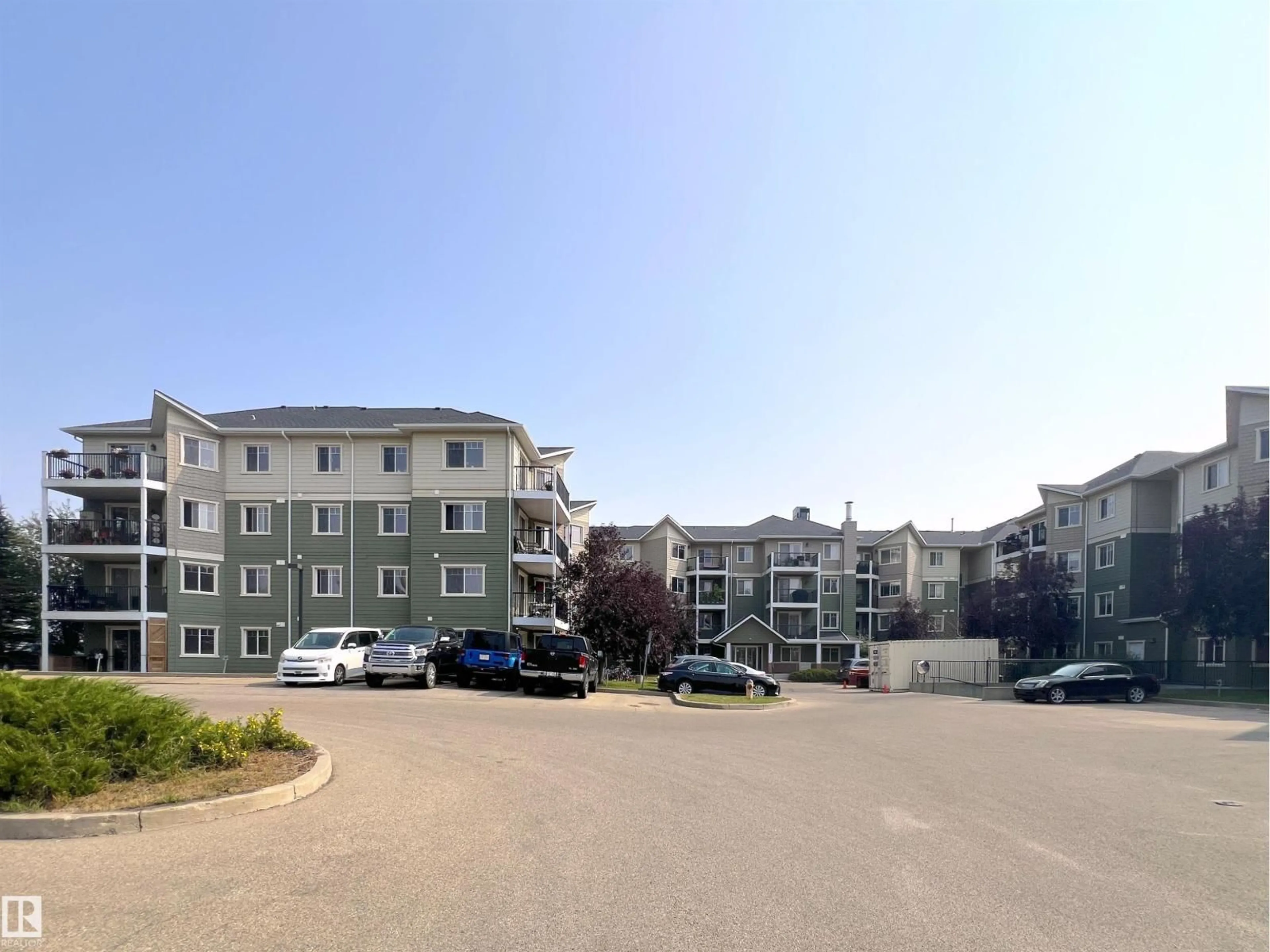 Unknown for 311 - 6925 199 ST, Edmonton Alberta T5T3X8