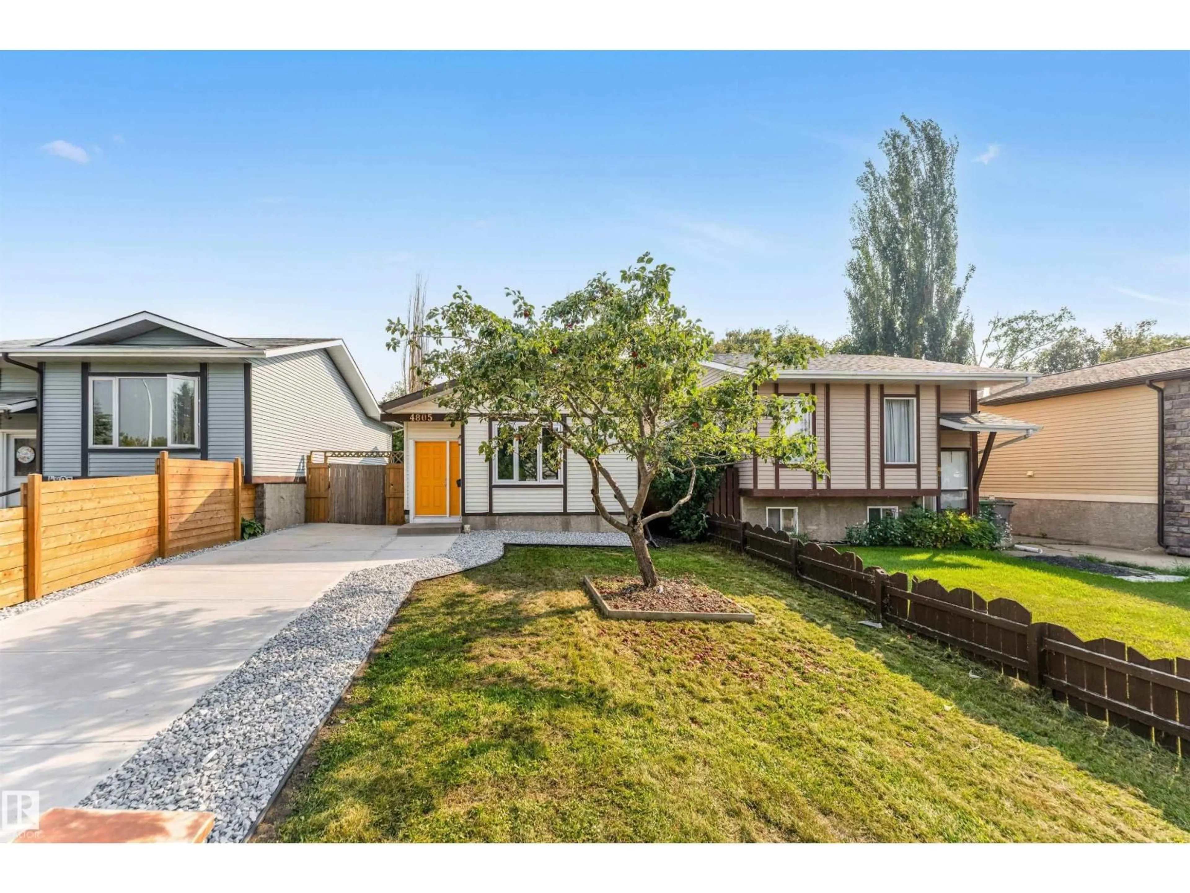 A pic from outside/outdoor area/front of a property/back of a property/a pic from drone, street for 4805 44 AVE, Beaumont Alberta T6X1G3