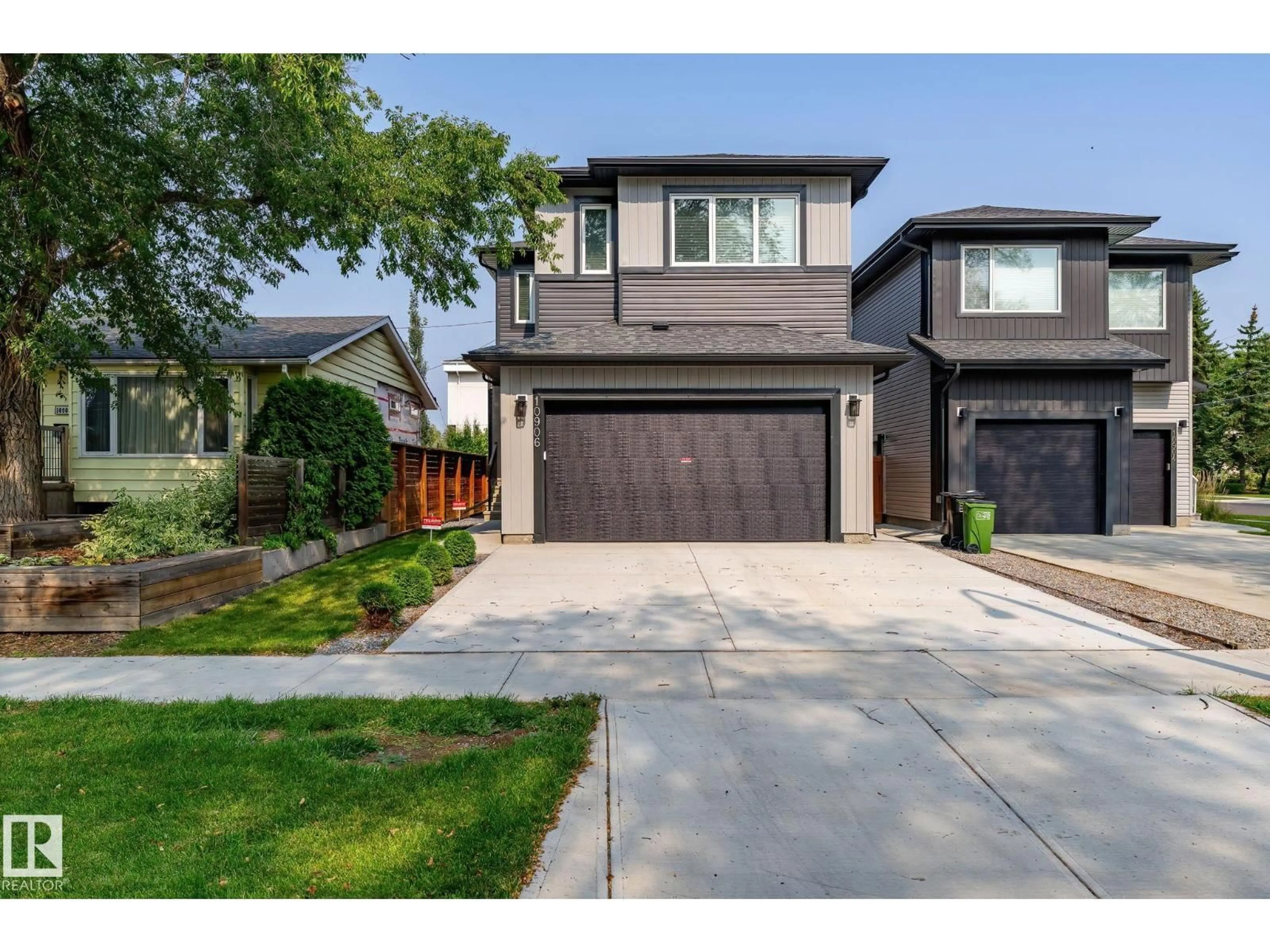 Home with brick exterior material, street for 10906 54 AV, Edmonton Alberta T6H0V1