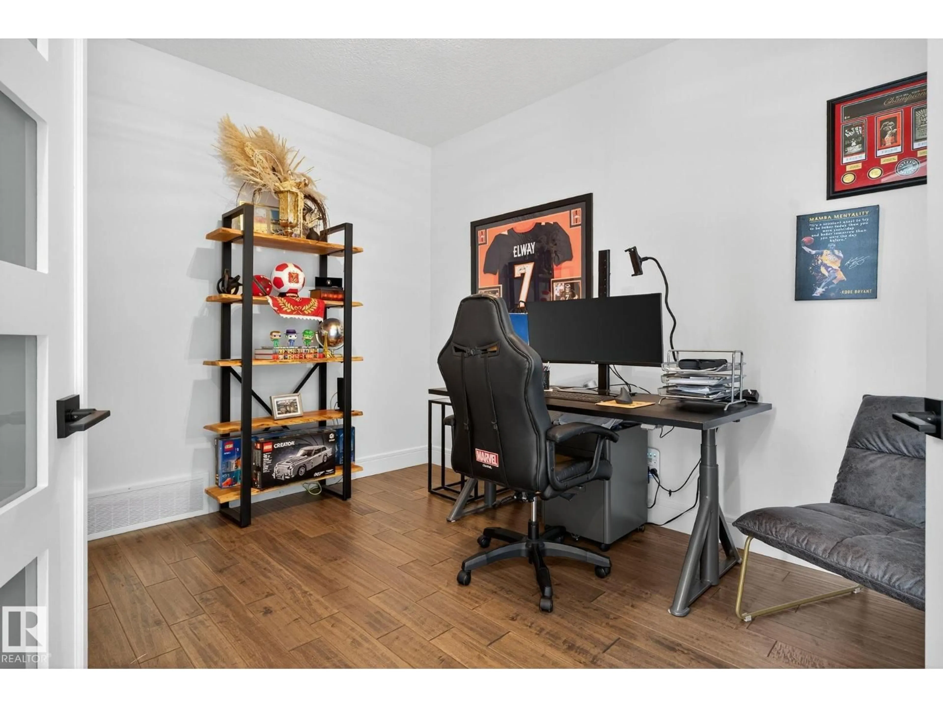 A pic of a room for 1750 TANAGER CL, Edmonton Alberta T5S0M5