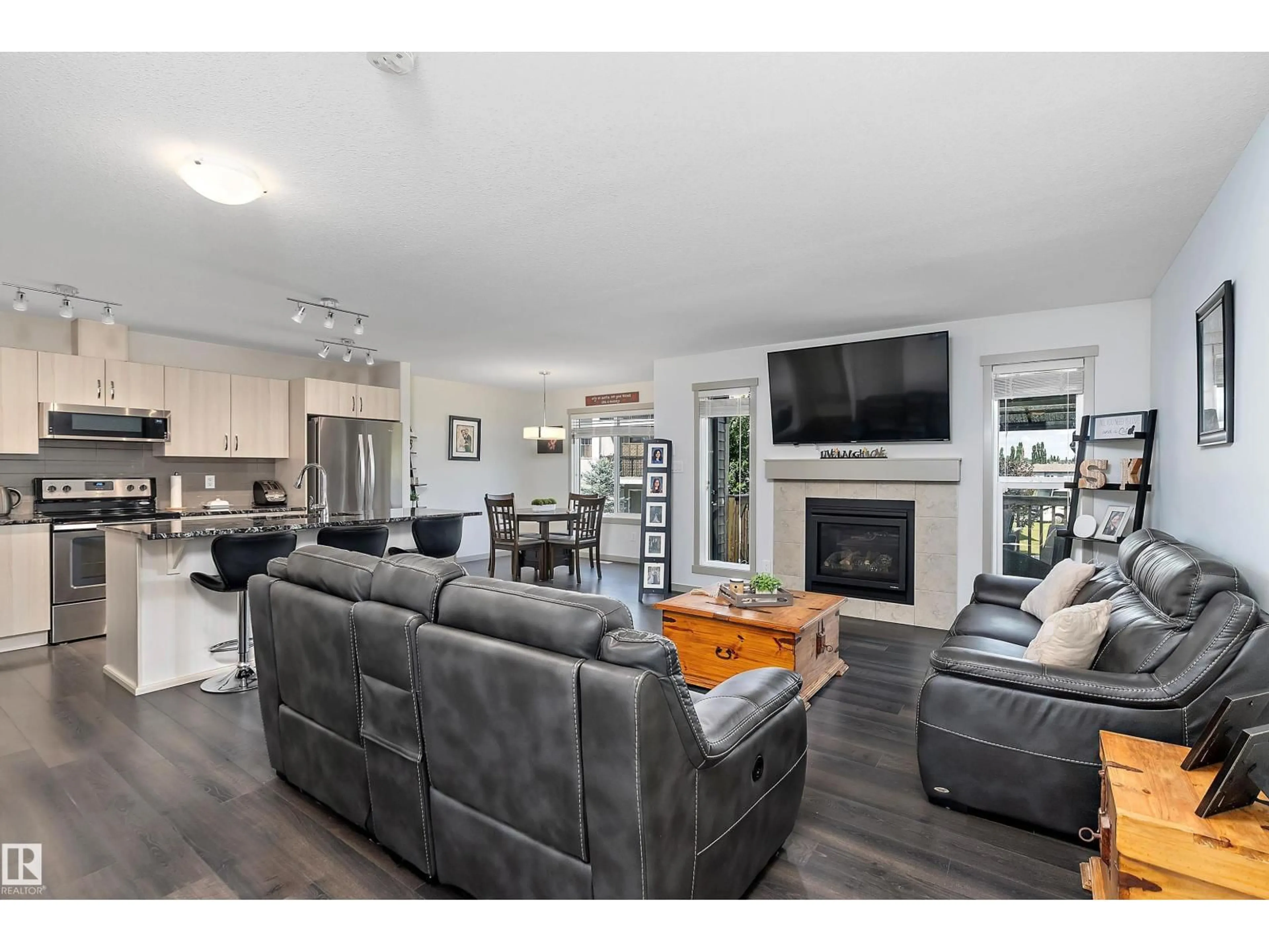 Living room with furniture, unknown for 1817 WESTERRA LO, Stony Plain Alberta T7Z0L8