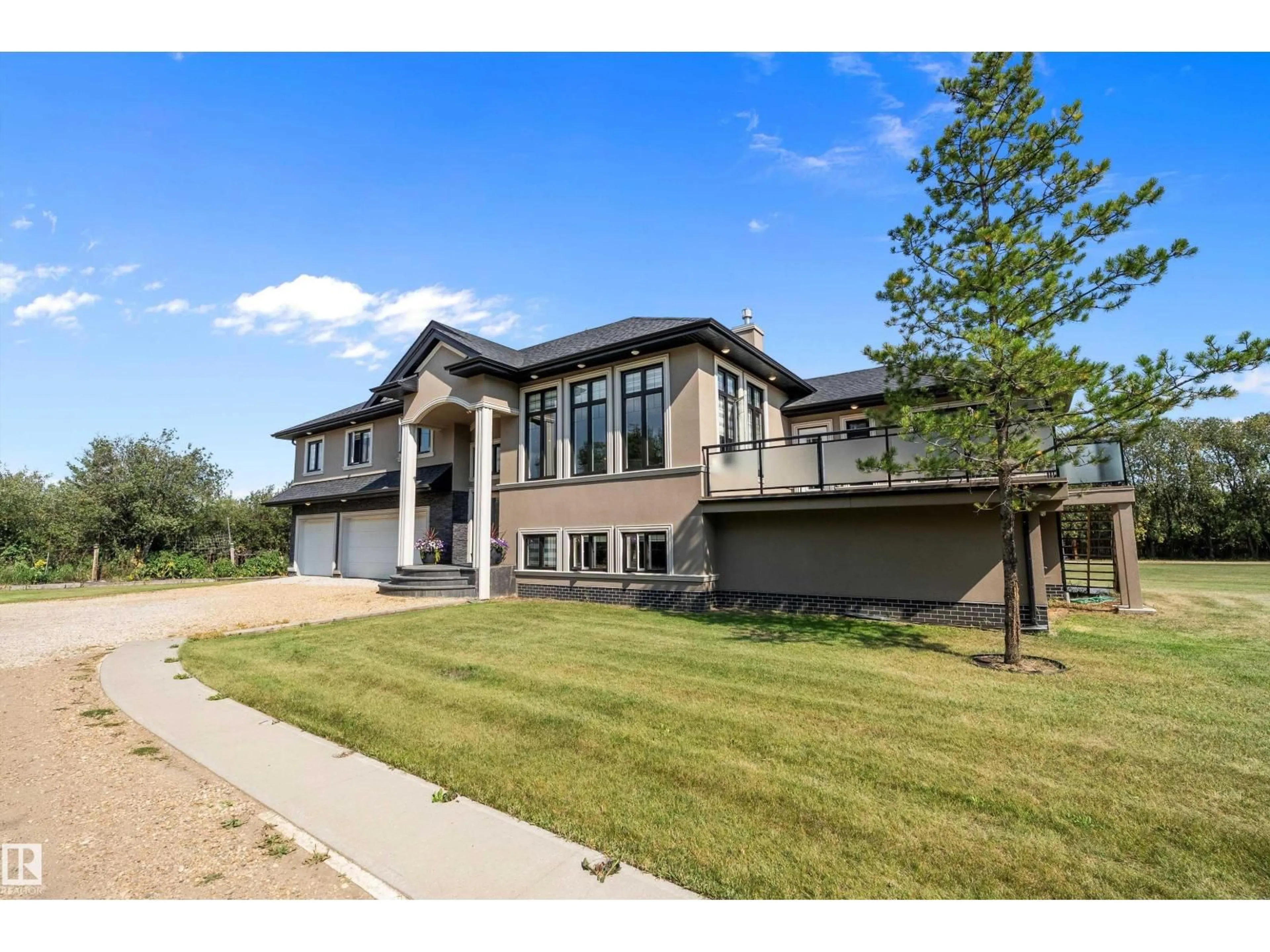 Home with brick exterior material, unknown for 9B - 54231 RANGE ROAD 250, Rural Sturgeon County Alberta T8T0C2