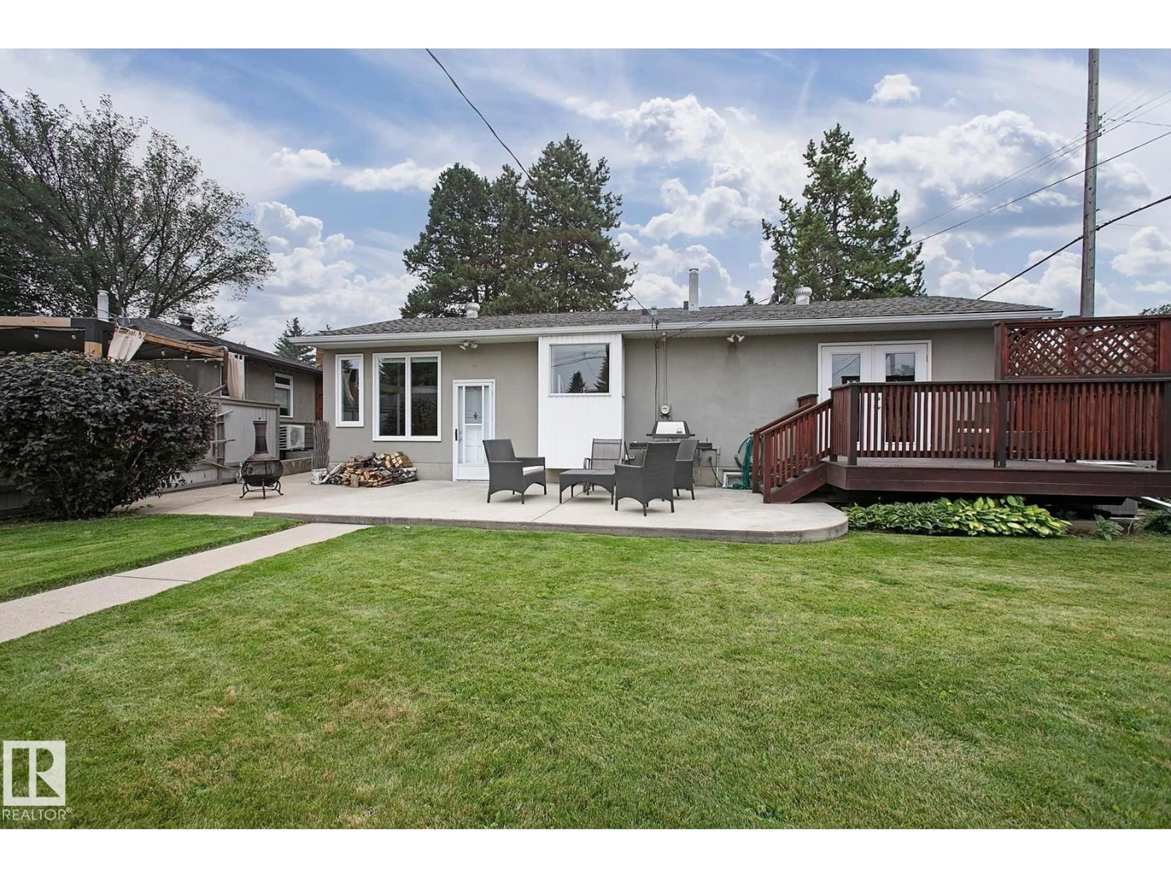 Unknown for 4412 107 AV, Edmonton Alberta T6A1J5