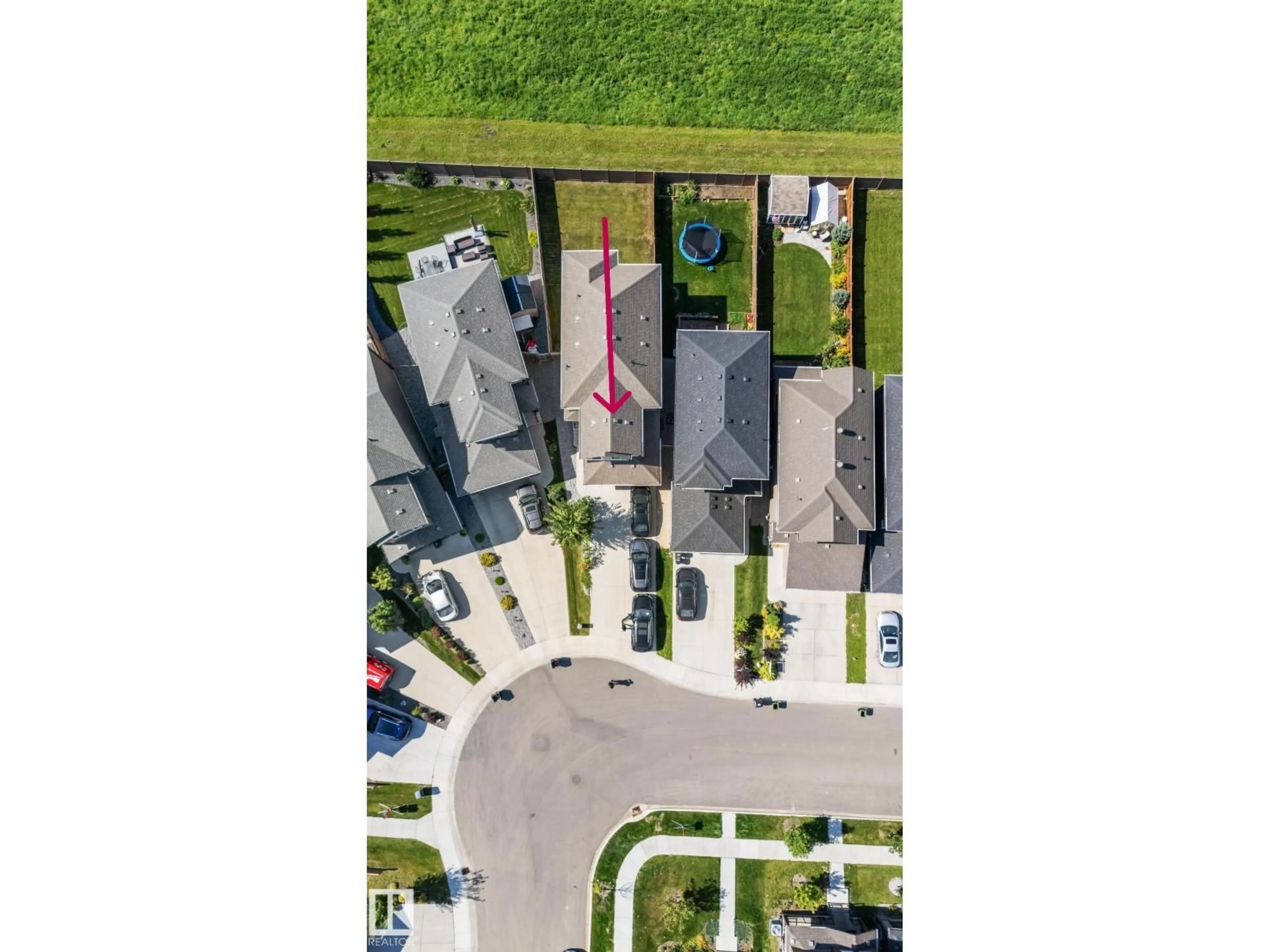 A pic from outside/outdoor area/front of a property/back of a property/a pic from drone, street for 2070 GRAYDON HILL CR, Edmonton Alberta T6W4C7
