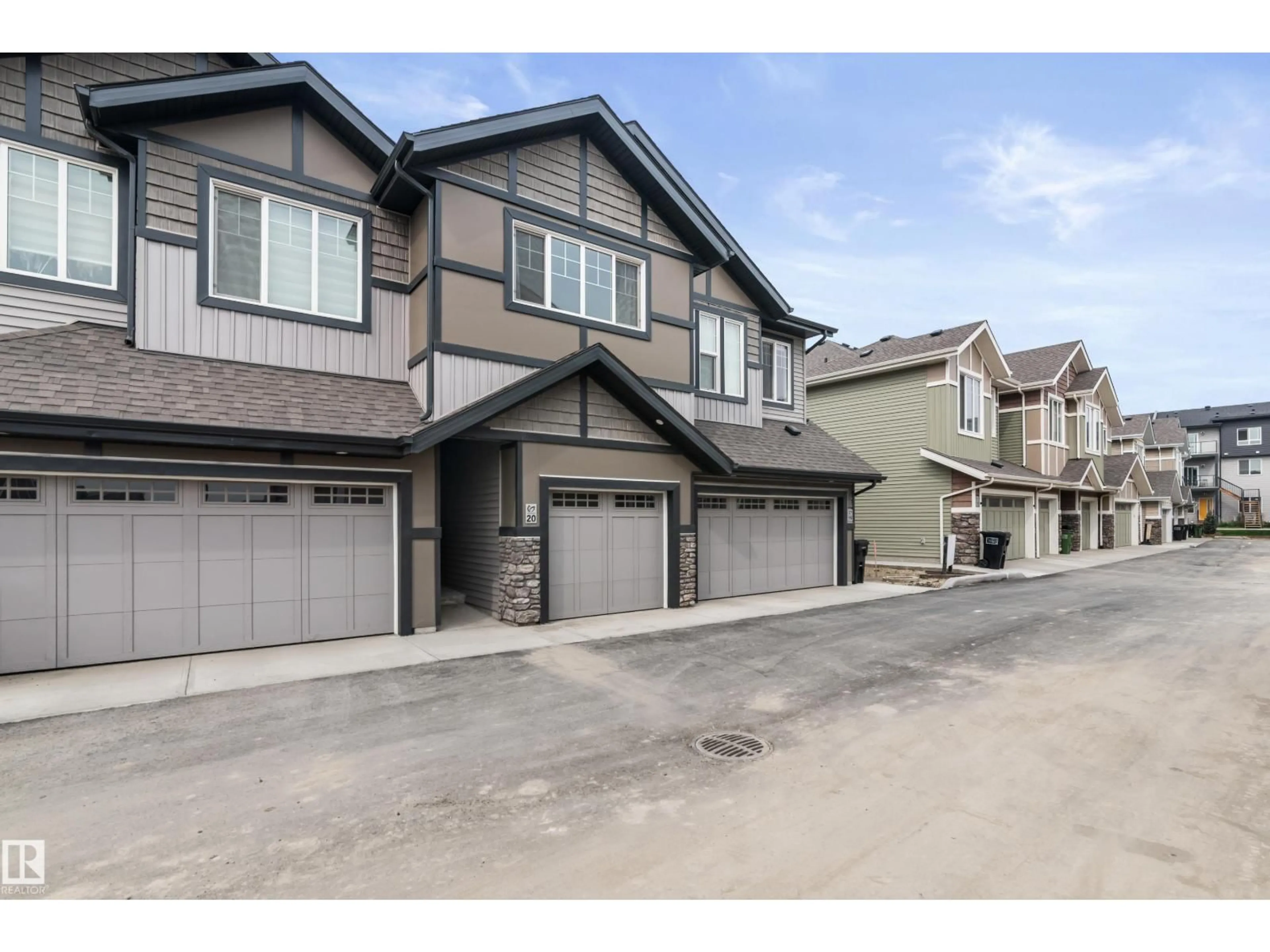 Unknown for 740 - 20 DANIELS WY, Edmonton Alberta T6W5N1