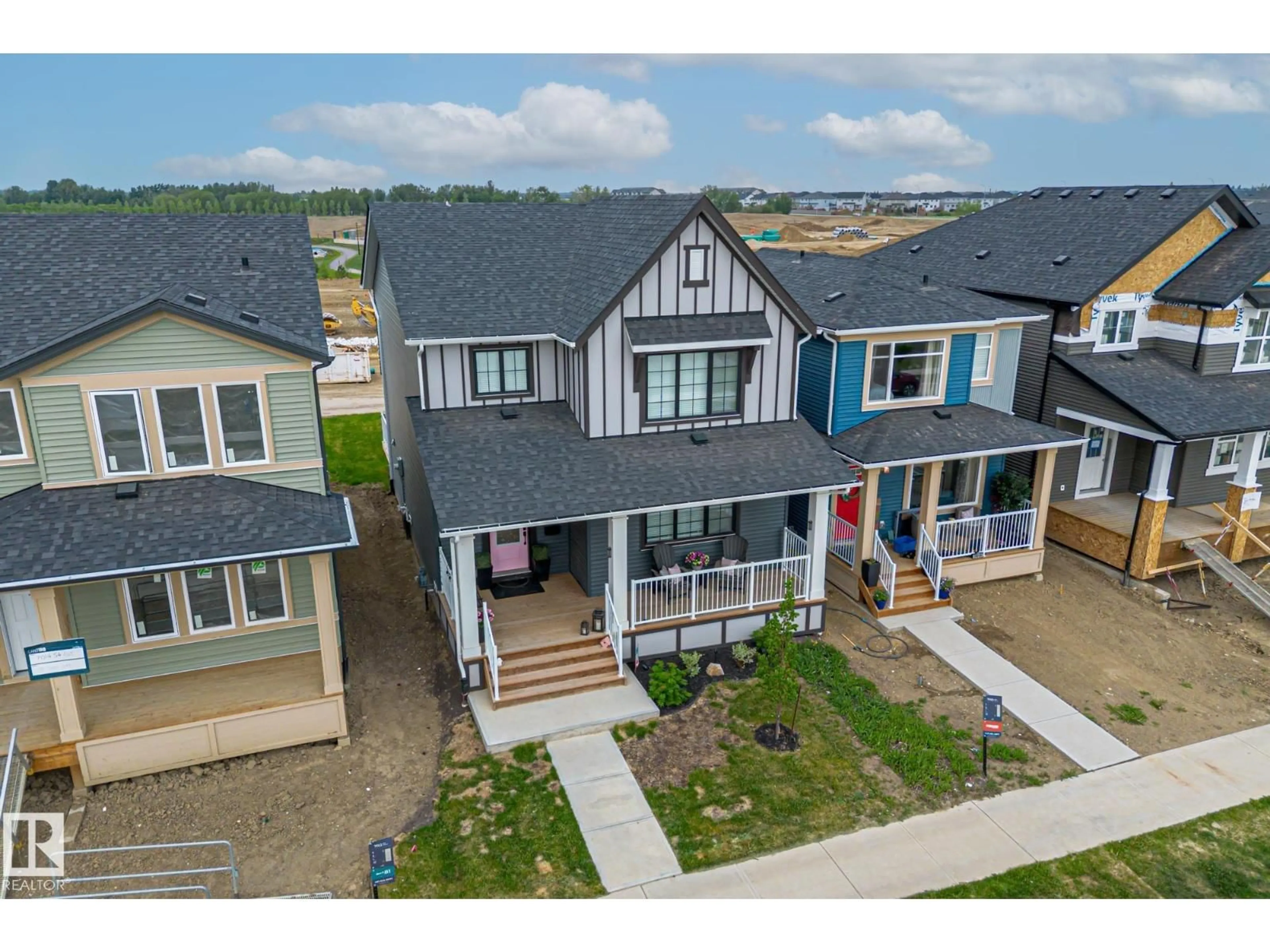 A pic from outside/outdoor area/front of a property/back of a property/a pic from drone, unknown for 7012 54 AV, Beaumont Alberta T4X2Z9