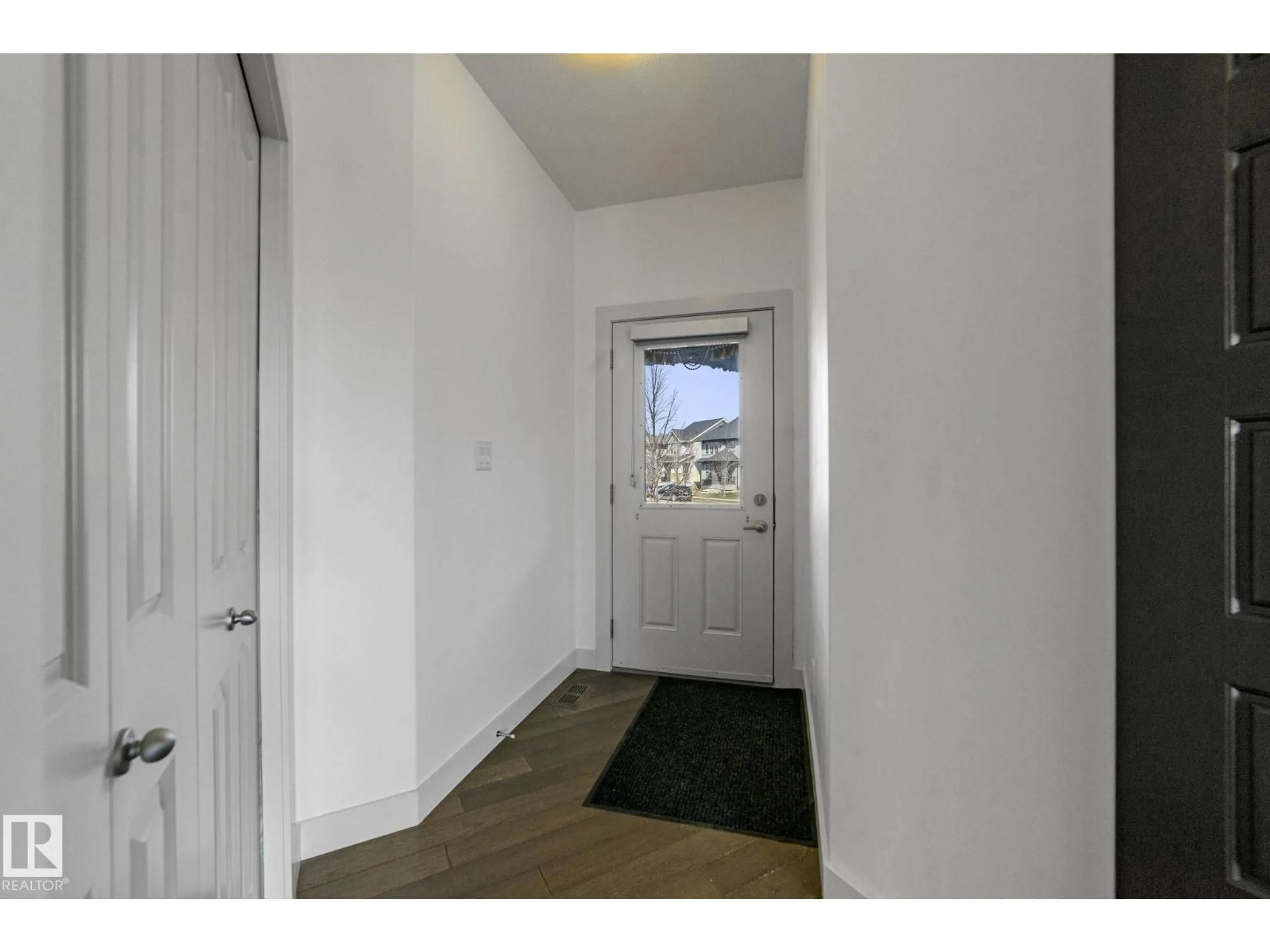 Indoor entryway for 3695 ALLAN DR, Edmonton Alberta T6W2K3