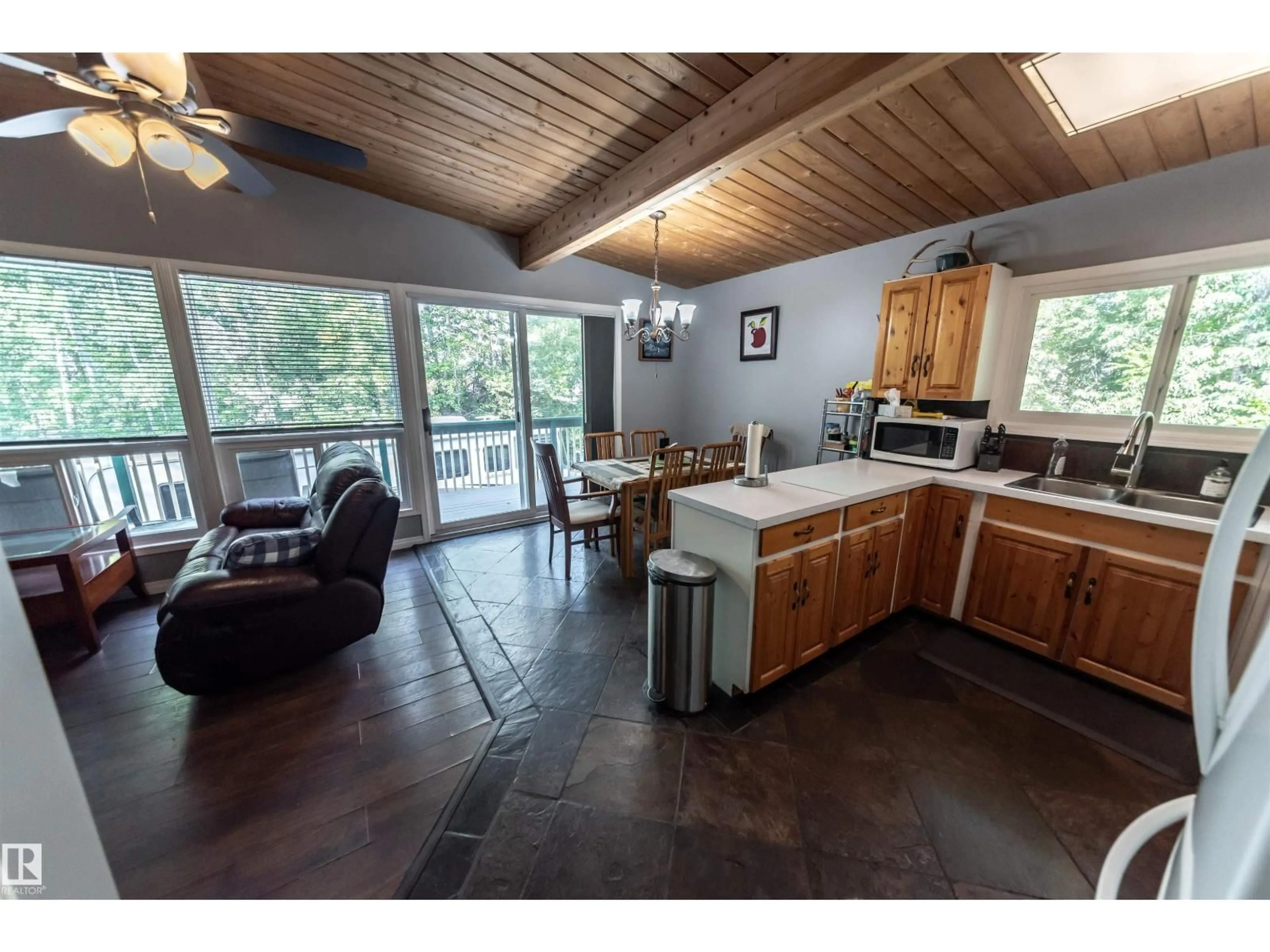 Open concept kitchen, unknown for 5441 49 ST, Rural Lac Ste. Anne County Alberta T0E0A0