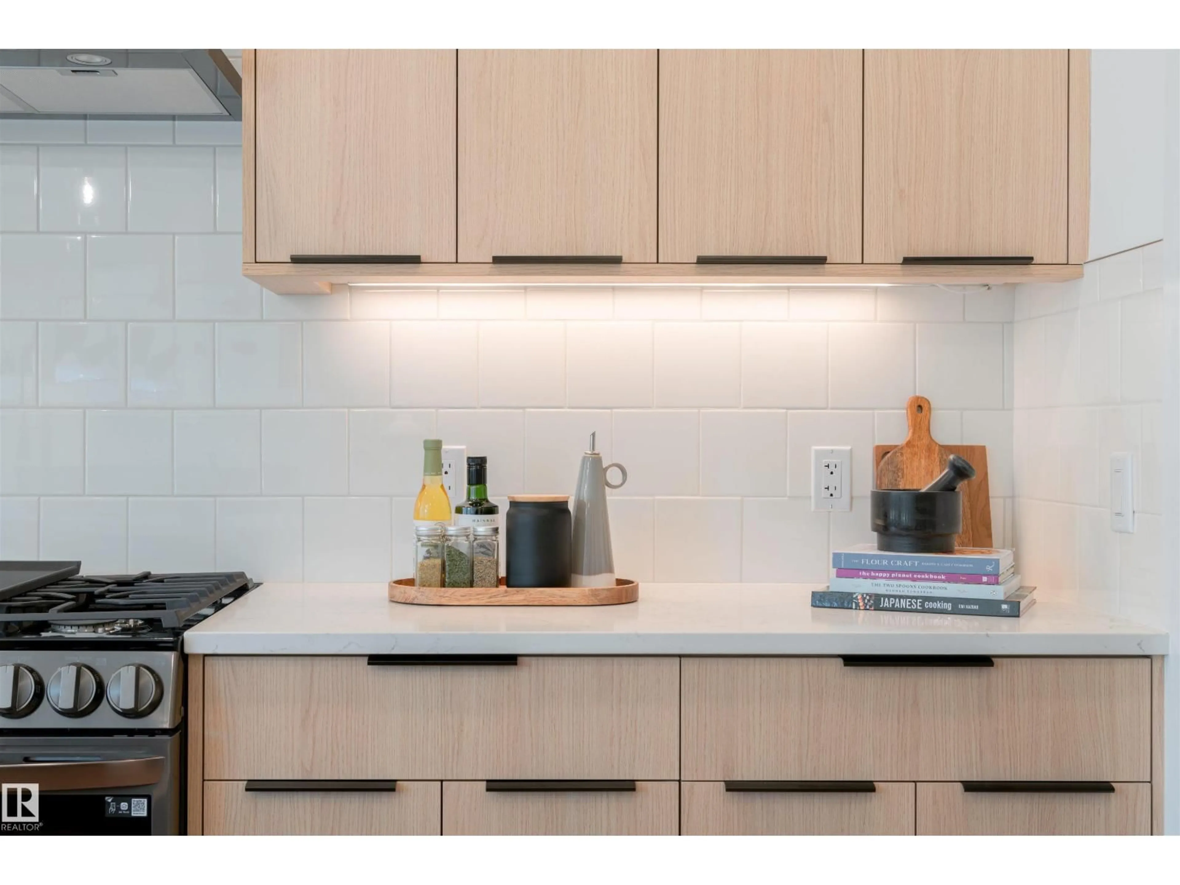 Standard kitchen, unknown for 367 GLENRIDDING RAVINE RD, Edmonton Alberta T6W4E6