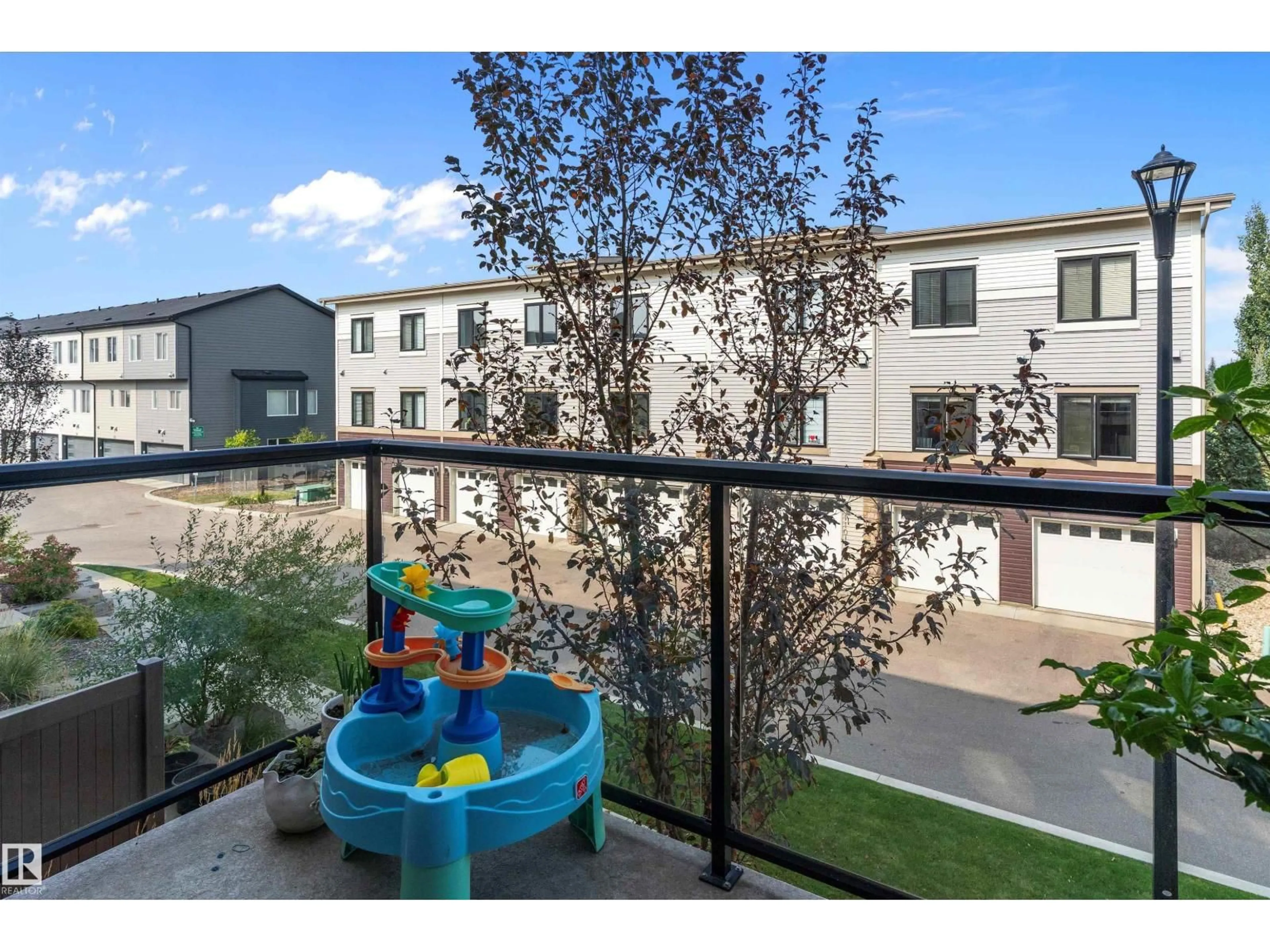 A pic from outside/outdoor area/front of a property/back of a property/a pic from drone, mountain view for 99 804 WELSH DR, Edmonton Alberta T6X1Y8