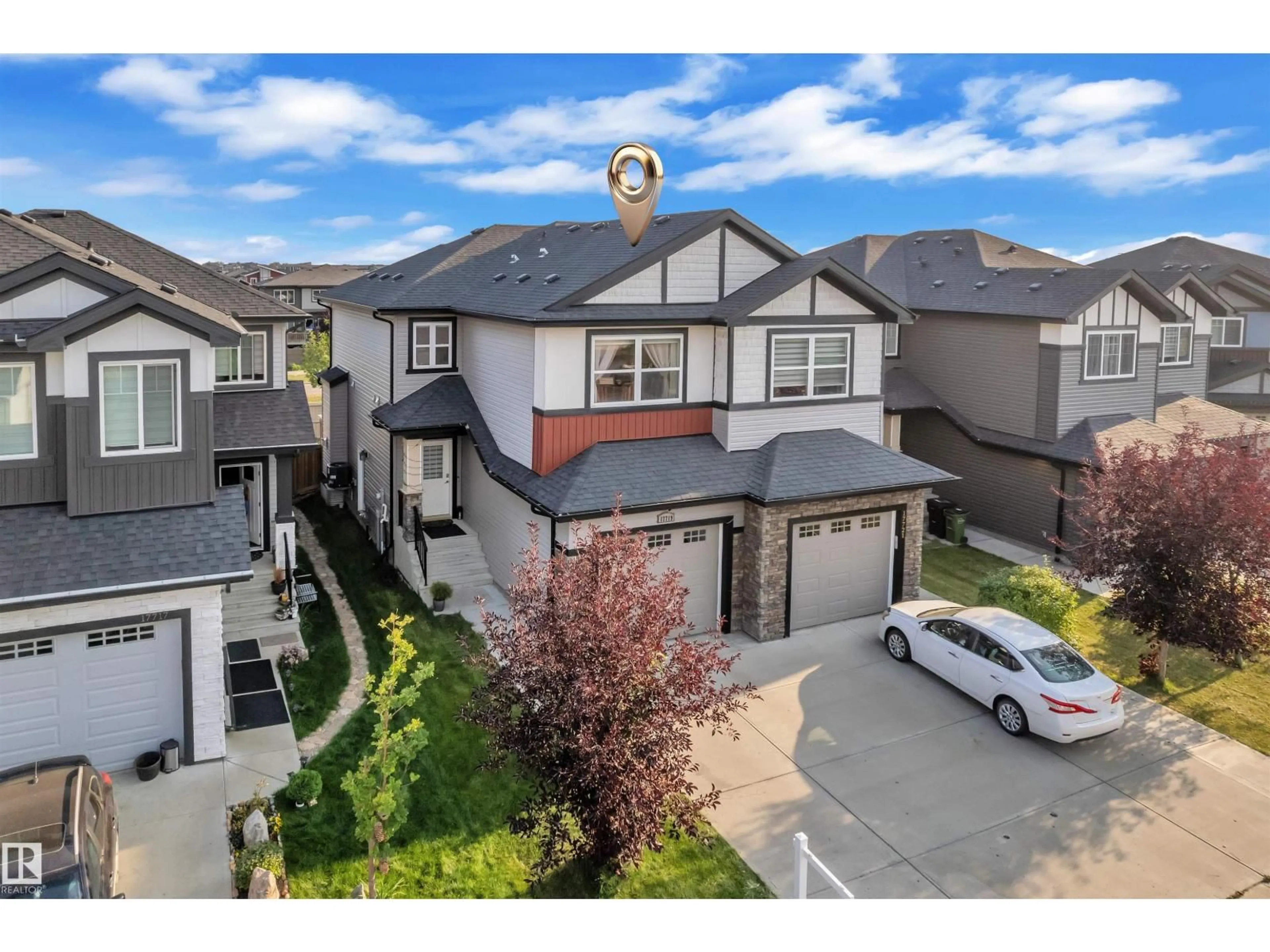 A pic from outside/outdoor area/front of a property/back of a property/a pic from drone, street for 17719 13 AV, Edmonton Alberta T6W2J7