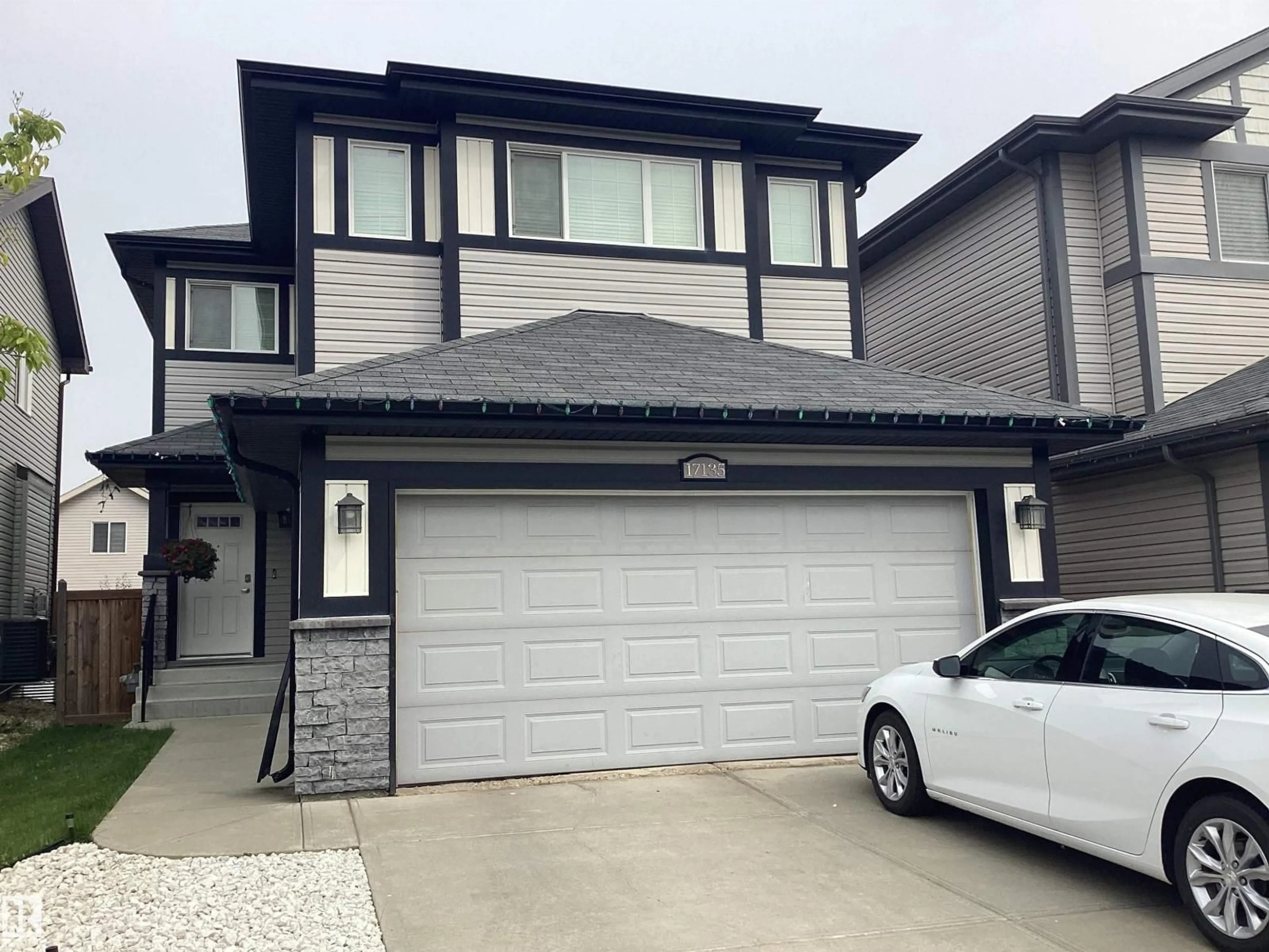 Unknown for 17135 47 ST, Edmonton Alberta T5Y3P4
