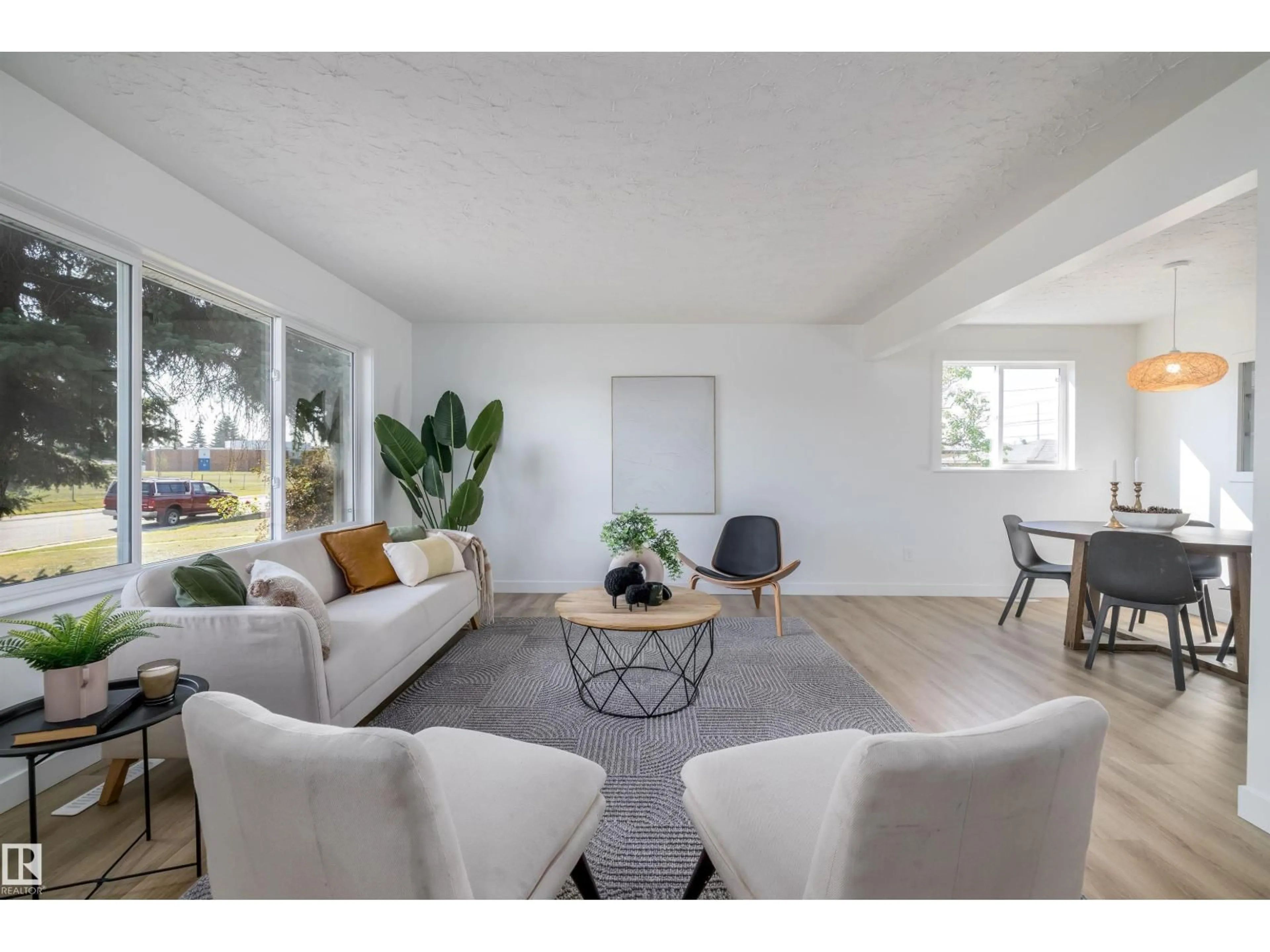 Living room with furniture, unknown for 13044 78 ST, Edmonton Alberta T5C2A1