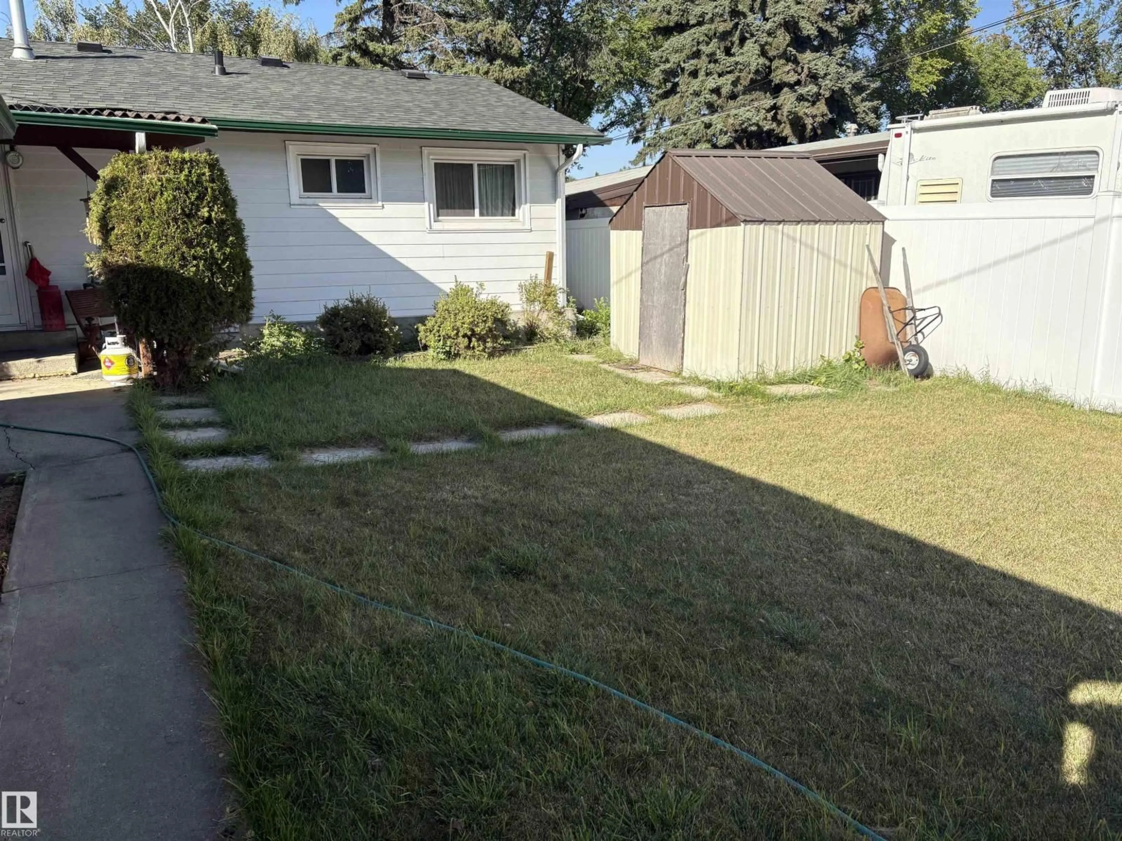 A pic from outside/outdoor area/front of a property/back of a property/a pic from drone, street for 10443 129 AV, Edmonton Alberta T5E0L2