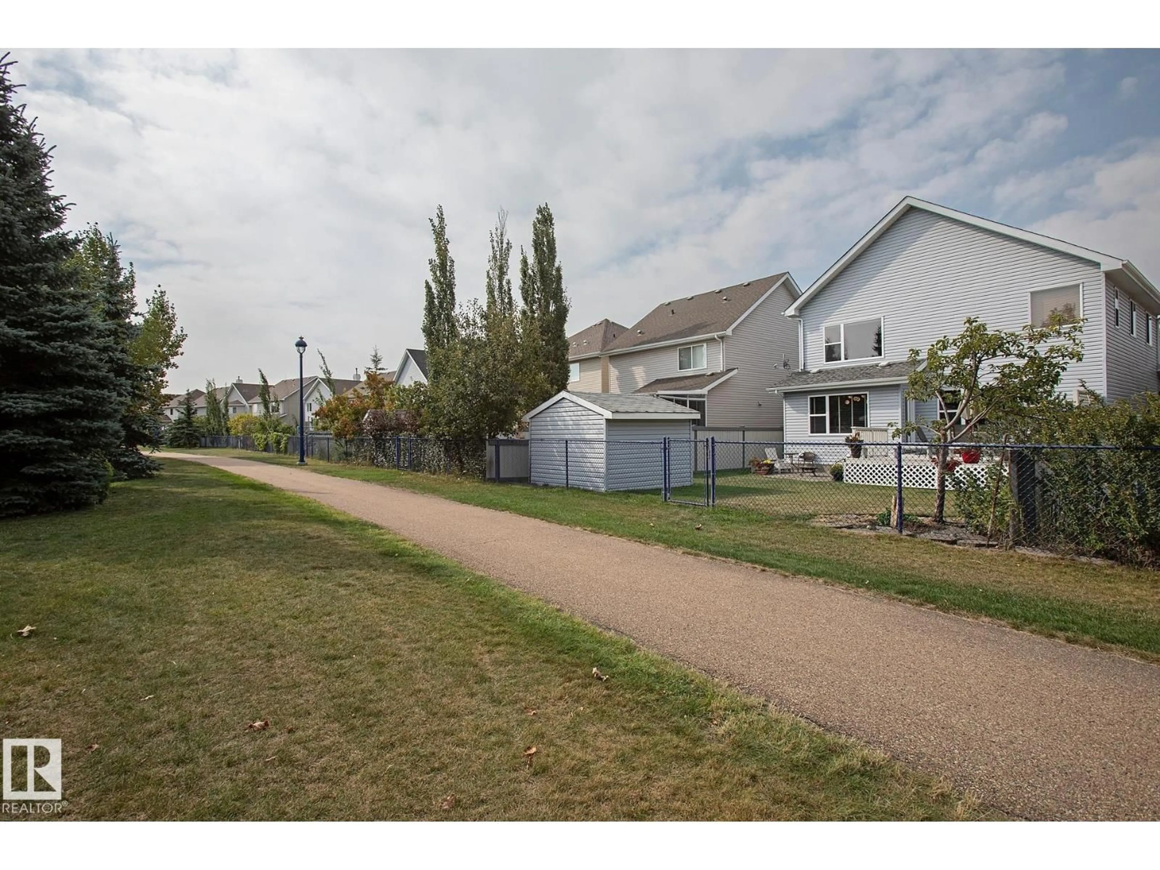 A pic from outside/outdoor area/front of a property/back of a property/a pic from drone, street for SW - 1115 82 ST, Edmonton Alberta T6X1E5