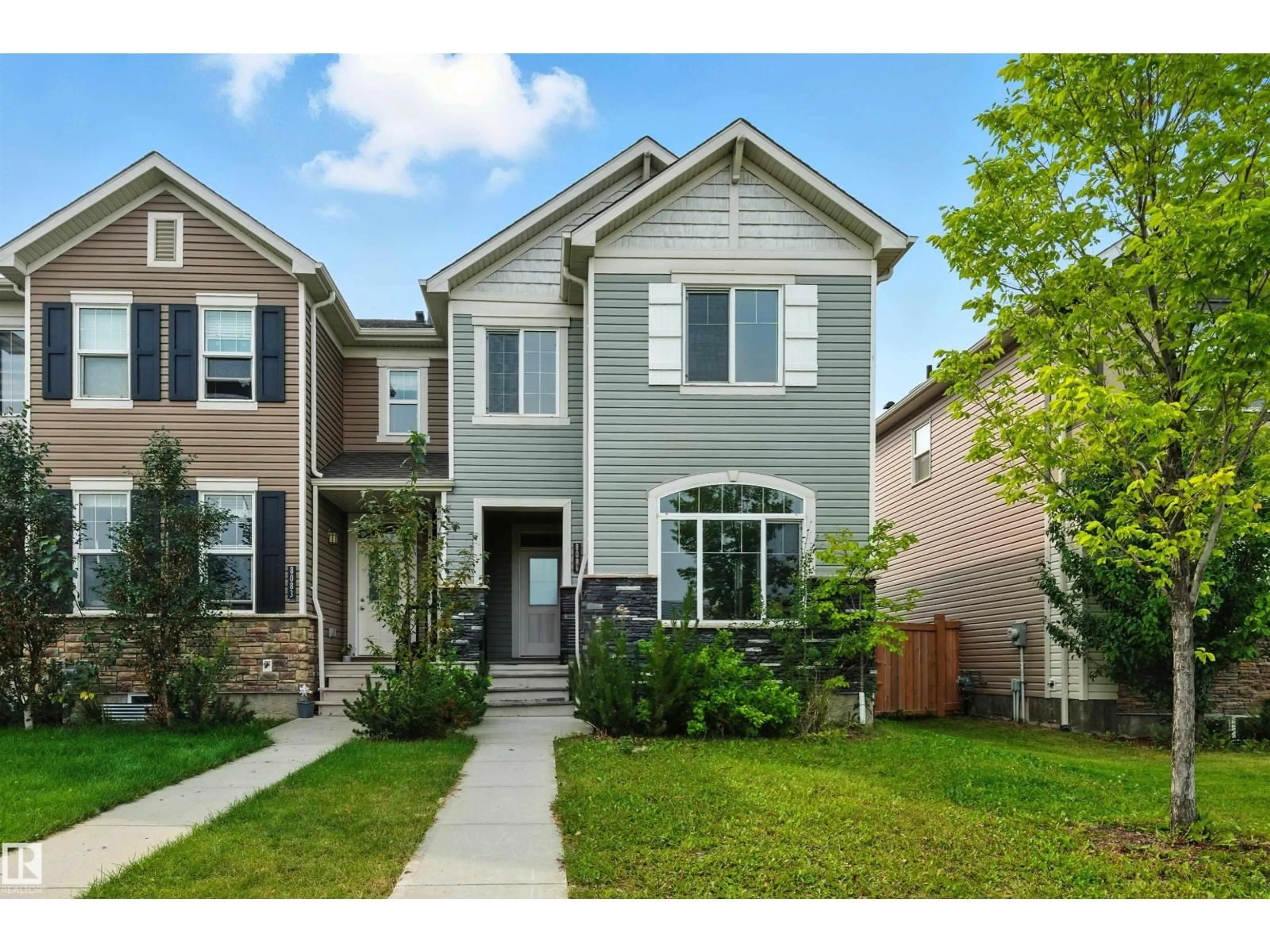 Home with vinyl exterior material, street for 8085 CHAPPELLE WY, Edmonton Alberta T6W3L7