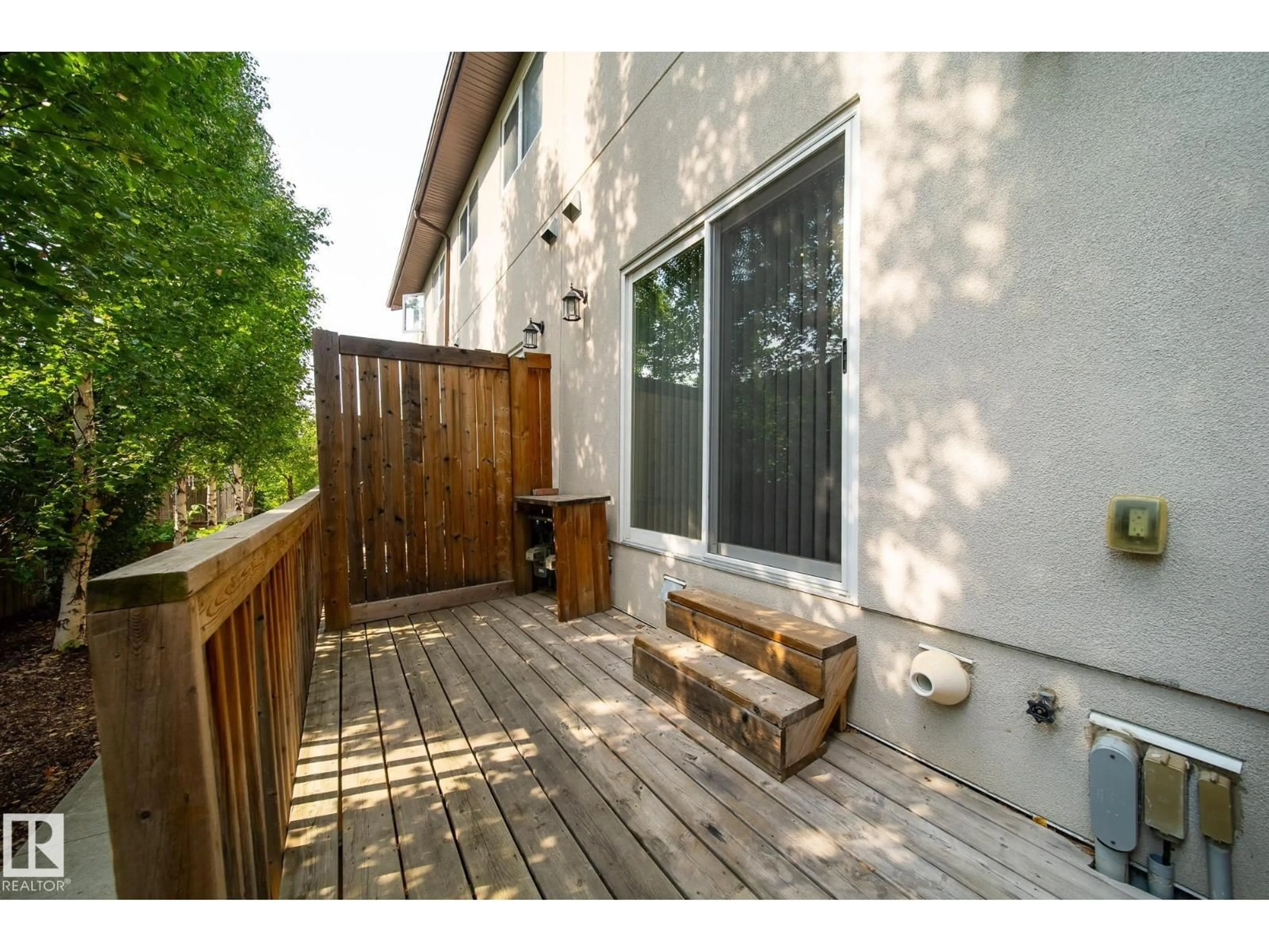 Patio, street for 7907 105 AV NW, Edmonton Alberta T6A3G9