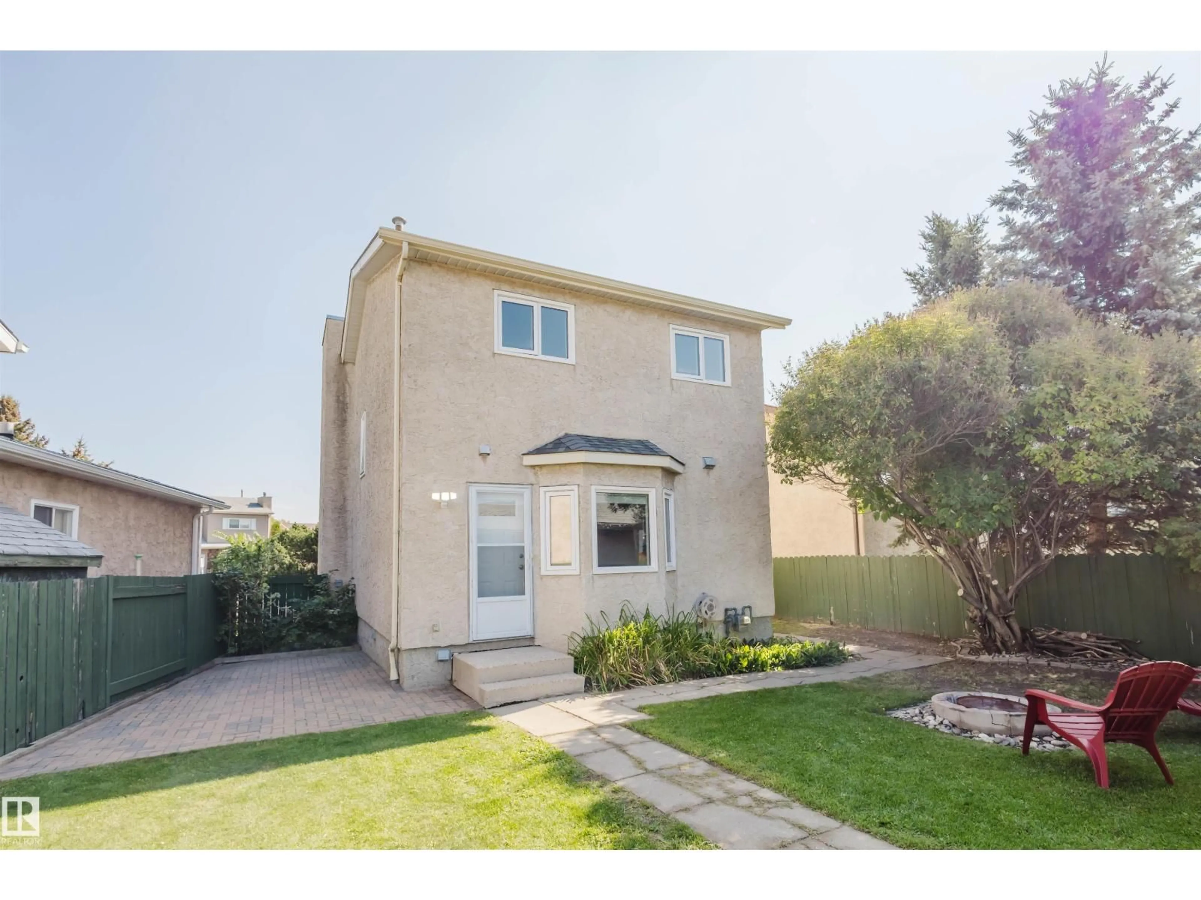A pic from outside/outdoor area/front of a property/back of a property/a pic from drone, street for 2018 108 ST, Edmonton Alberta T6J5T7