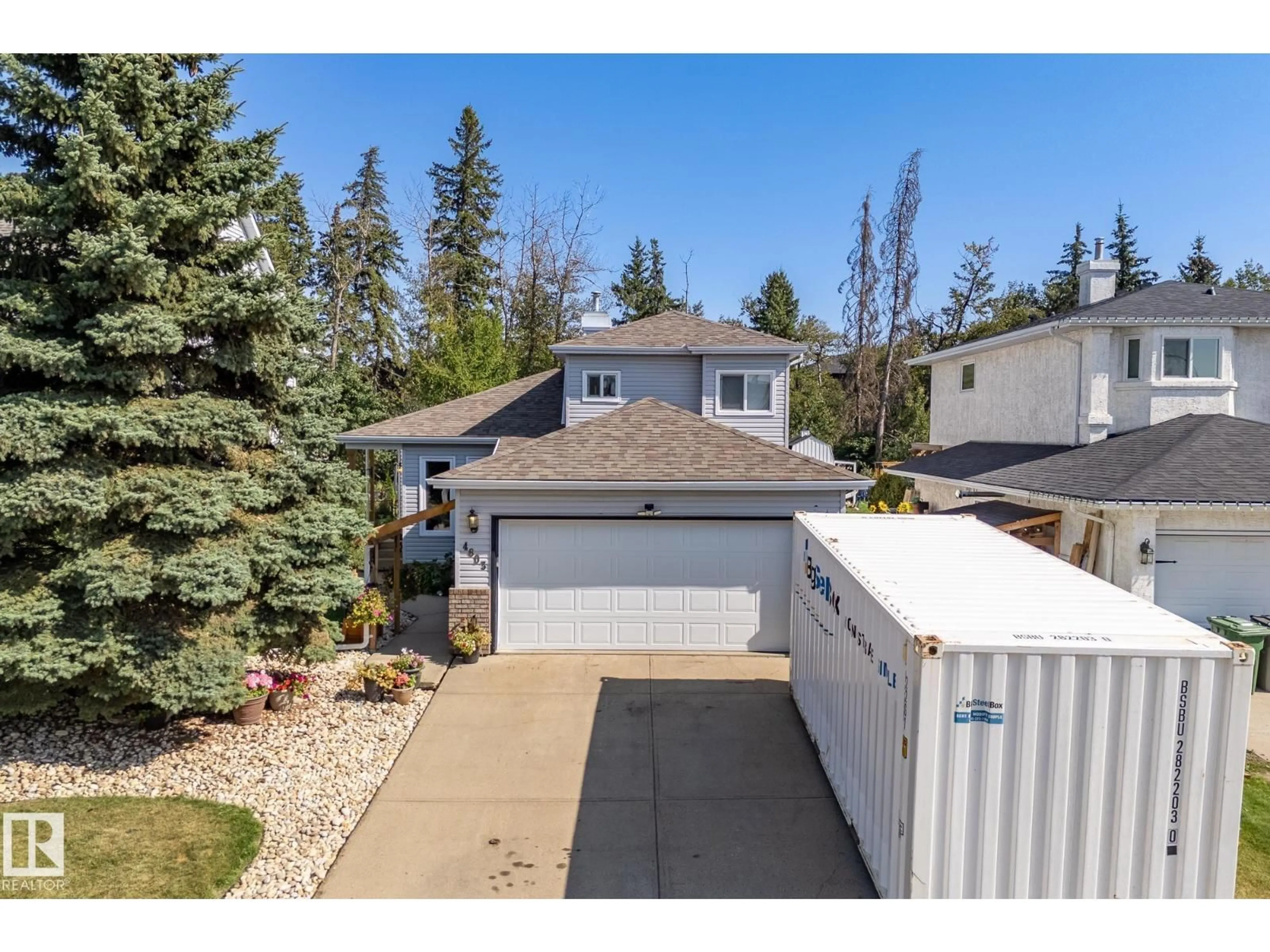 A pic from outside/outdoor area/front of a property/back of a property/a pic from drone, street for 4603 42ND STREET, Beaumont Alberta T4X1H1