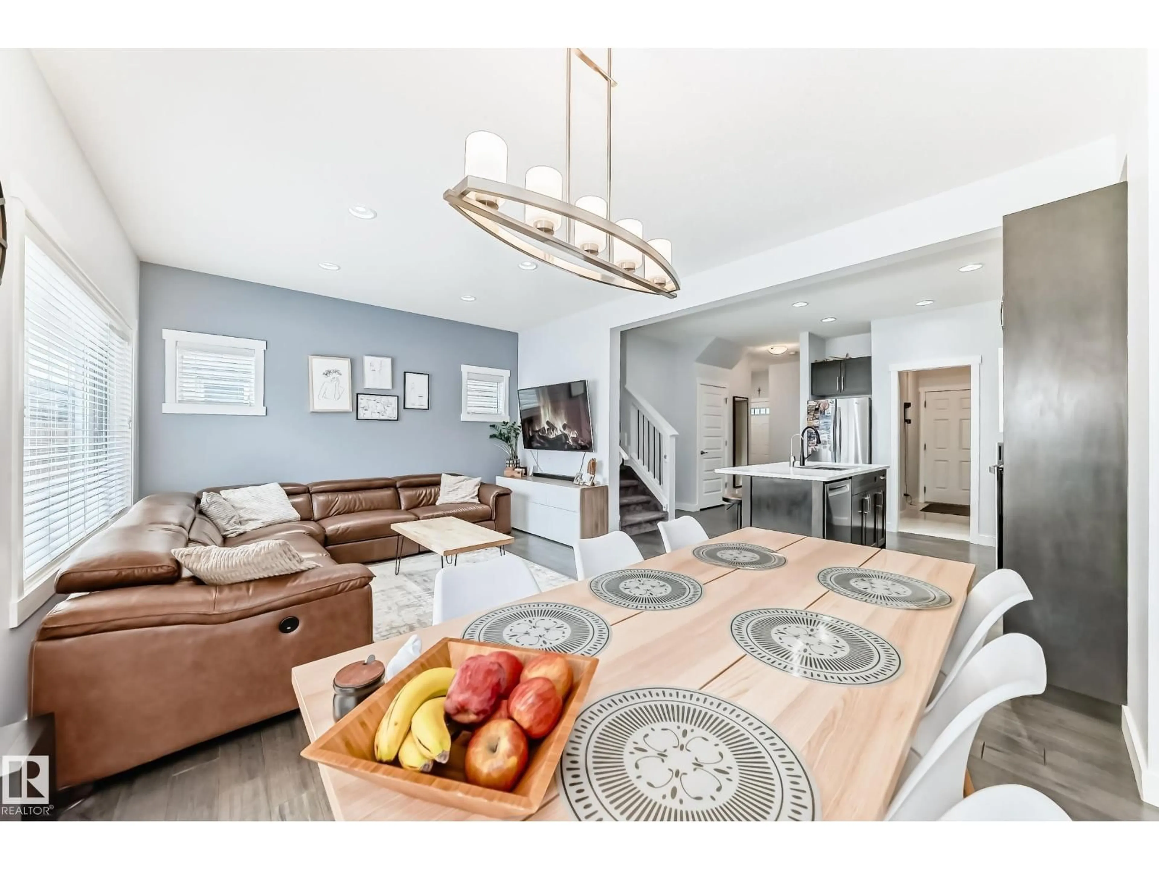 Unknown for 20725 99A AV, Edmonton Alberta T5T7G4