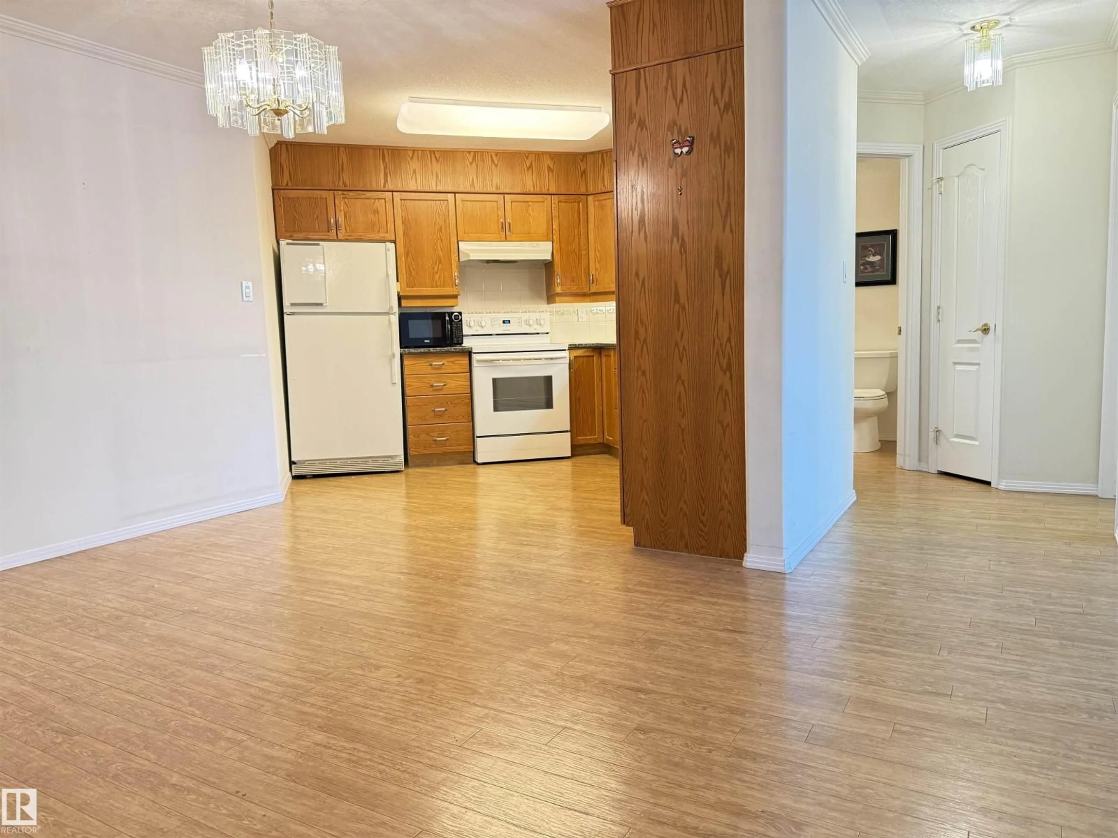 A pic of a room for #302 - 8215 84 AV, Edmonton Alberta T6C4R2