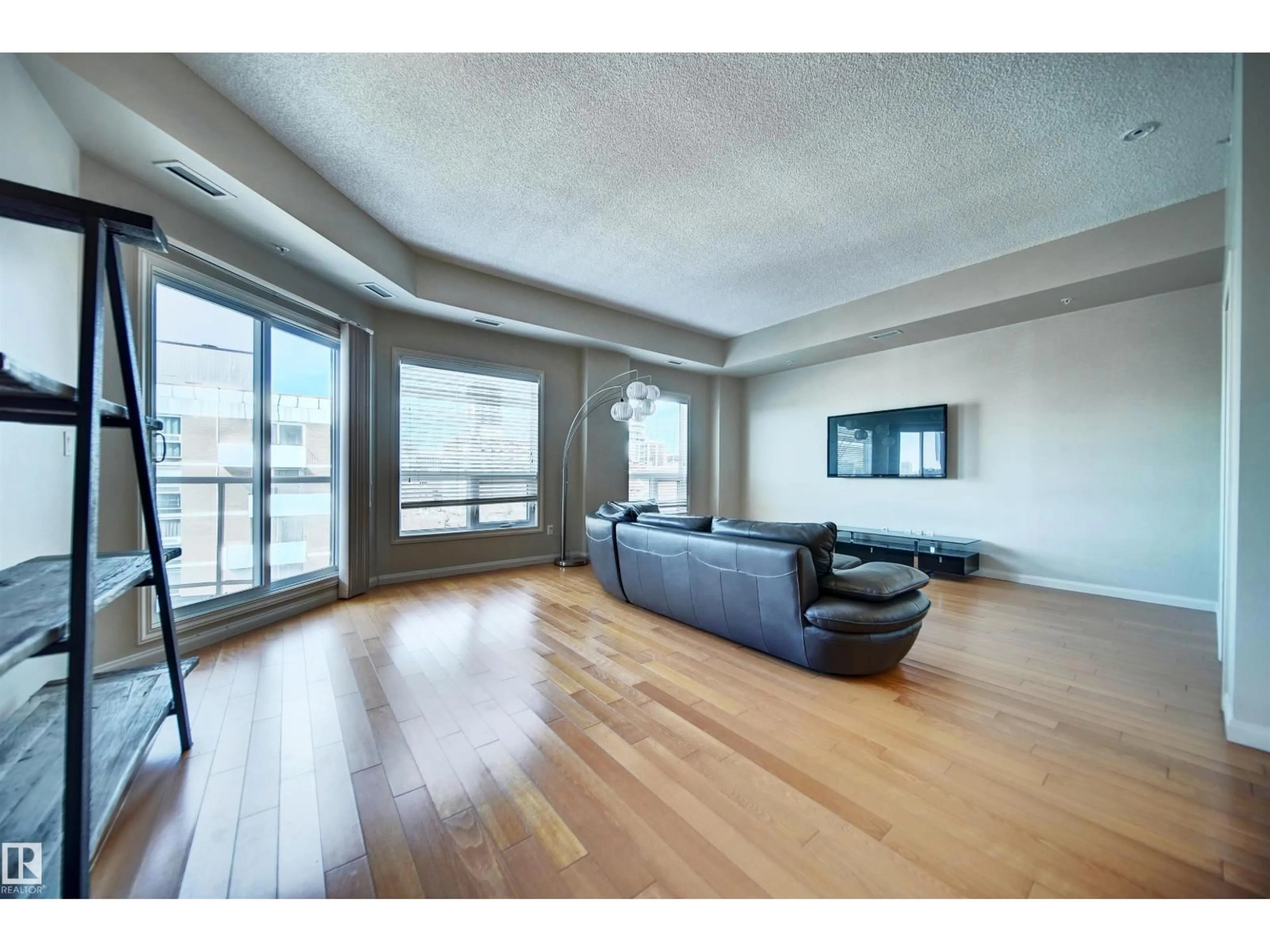 Unknown for #1206 - 9819 104 ST, Edmonton Alberta T5K0Y8