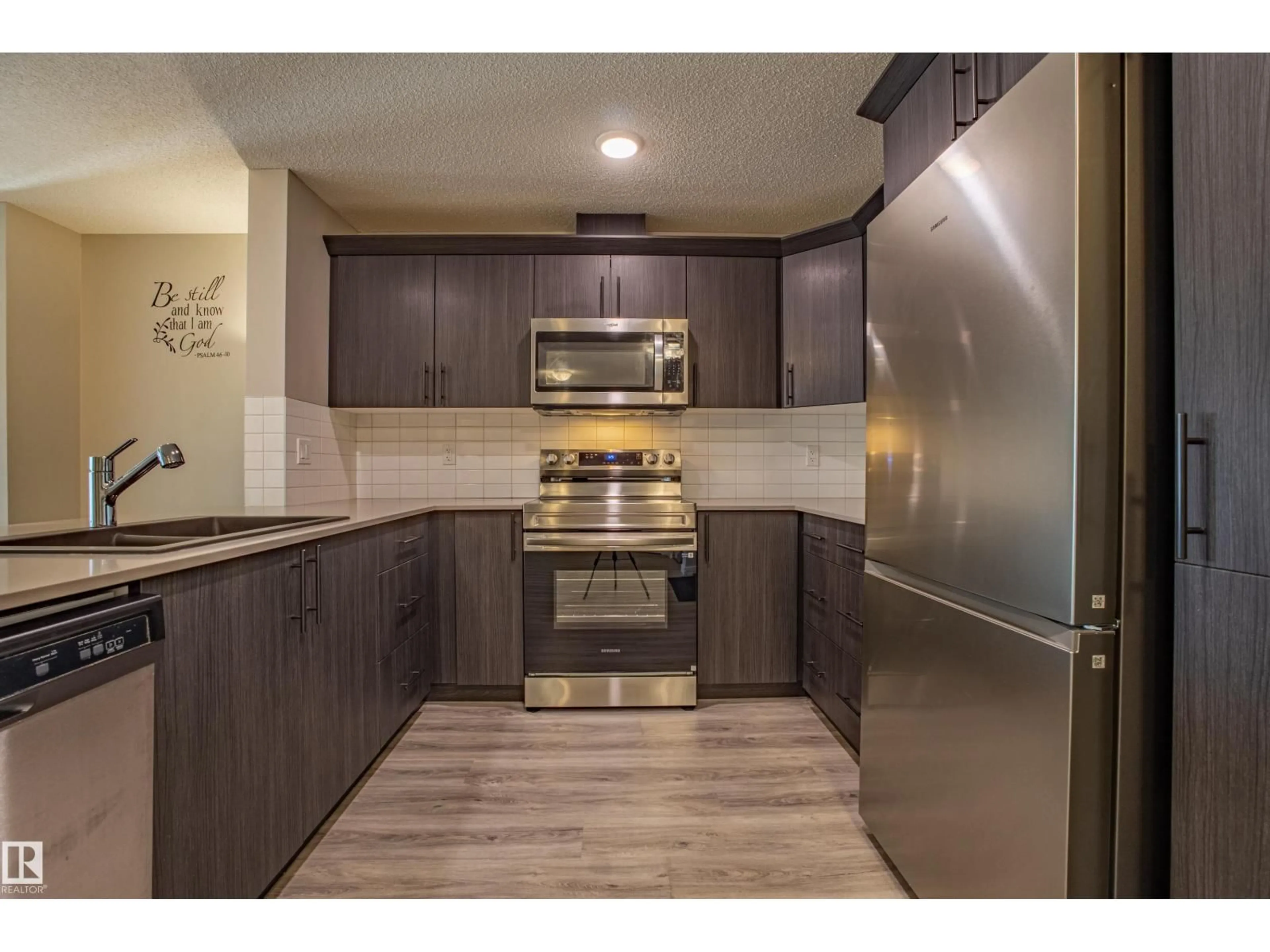 Open concept kitchen, unknown for SW SW - 333 1818 RUTHERFORD RD, Edmonton Alberta T6W2K6