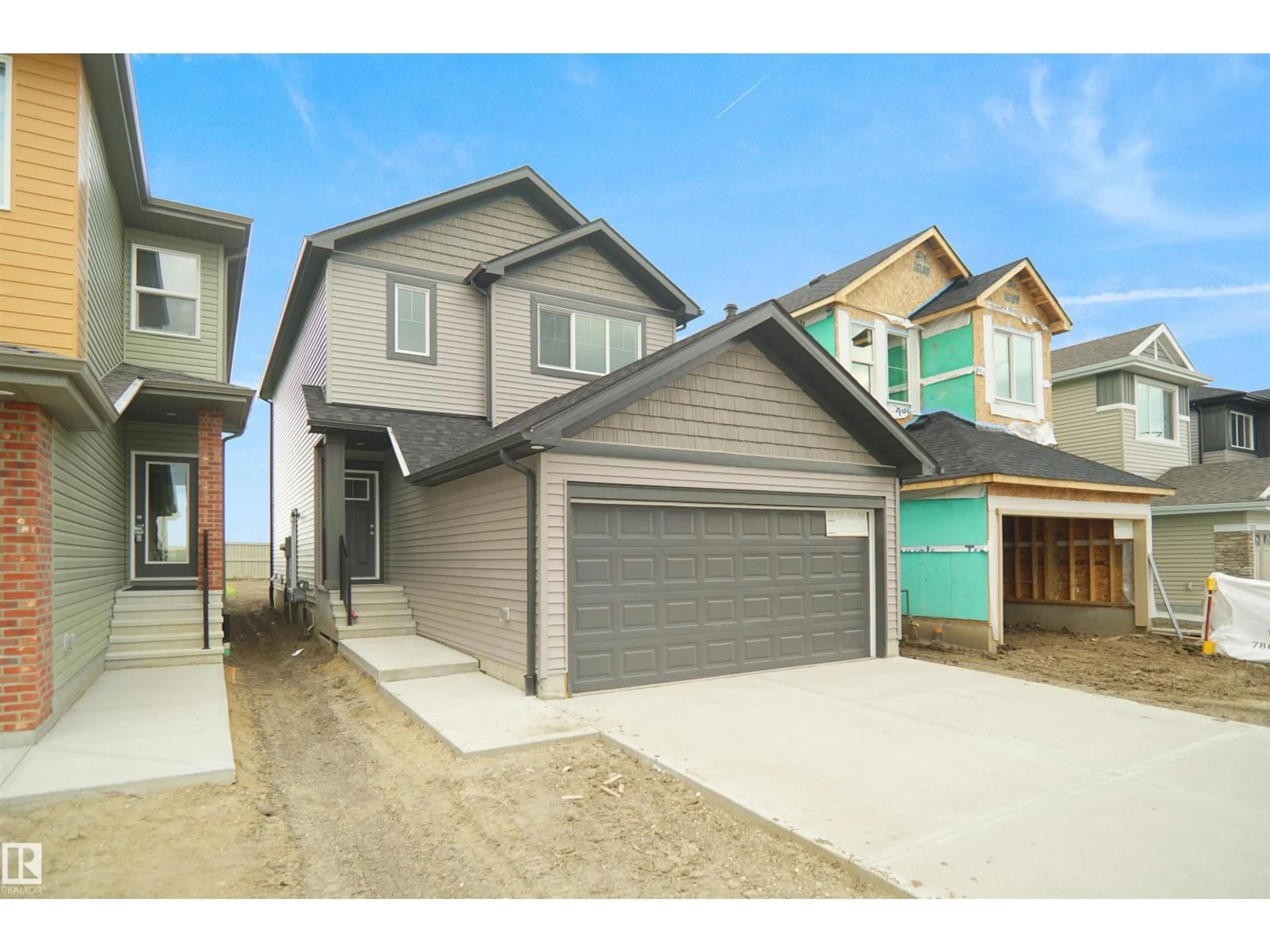 Home with vinyl exterior material, street for 22908 82 AV, Edmonton Alberta T5T4N5