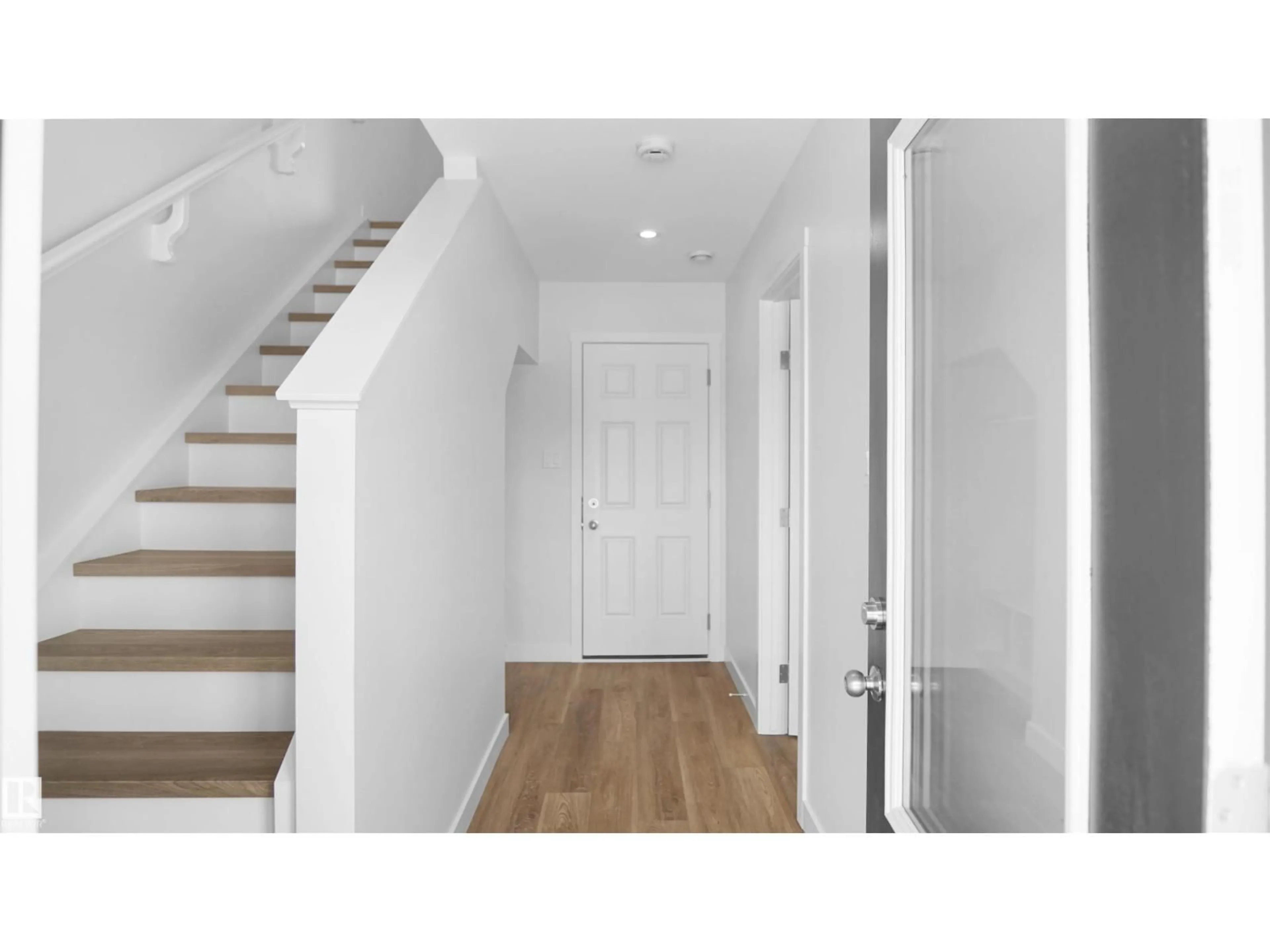 Indoor entryway for 641 176 ST NE, Edmonton Alberta T5Y4G1
