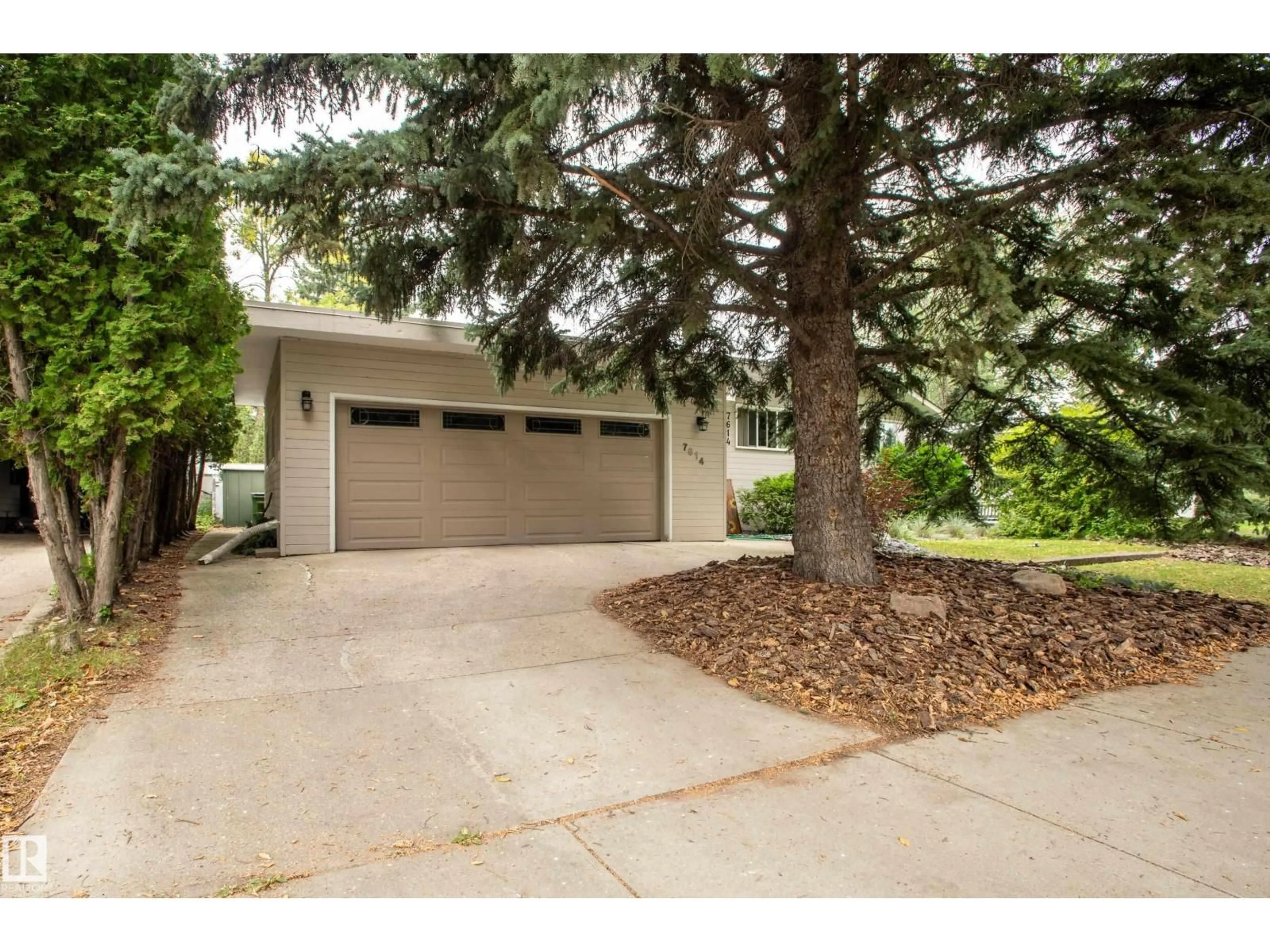 Unknown for NW - 7614 149 ST, Edmonton Alberta T5R1A7