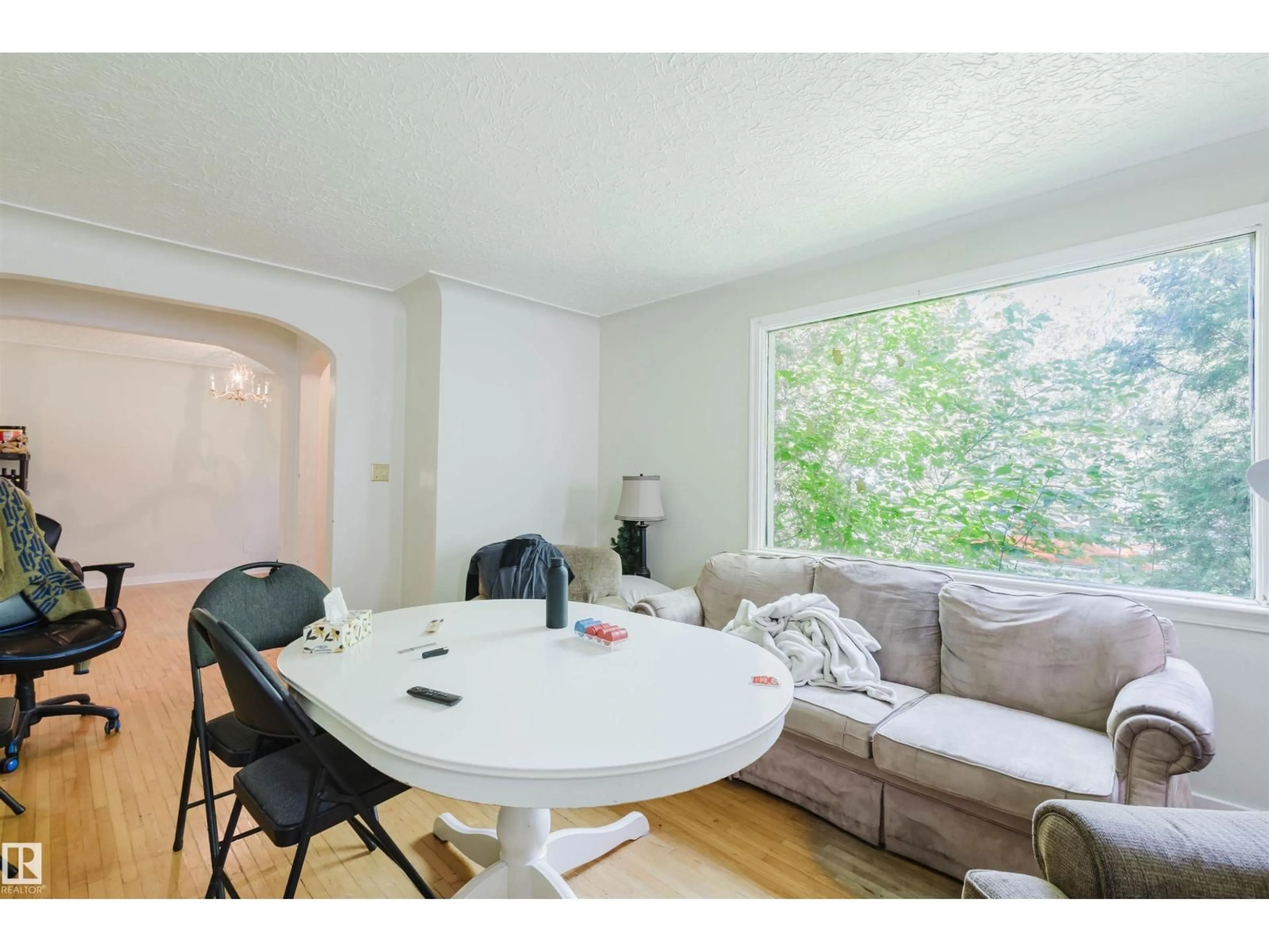 A pic of a room for 7230 112 ST, Edmonton Alberta T6G1J3