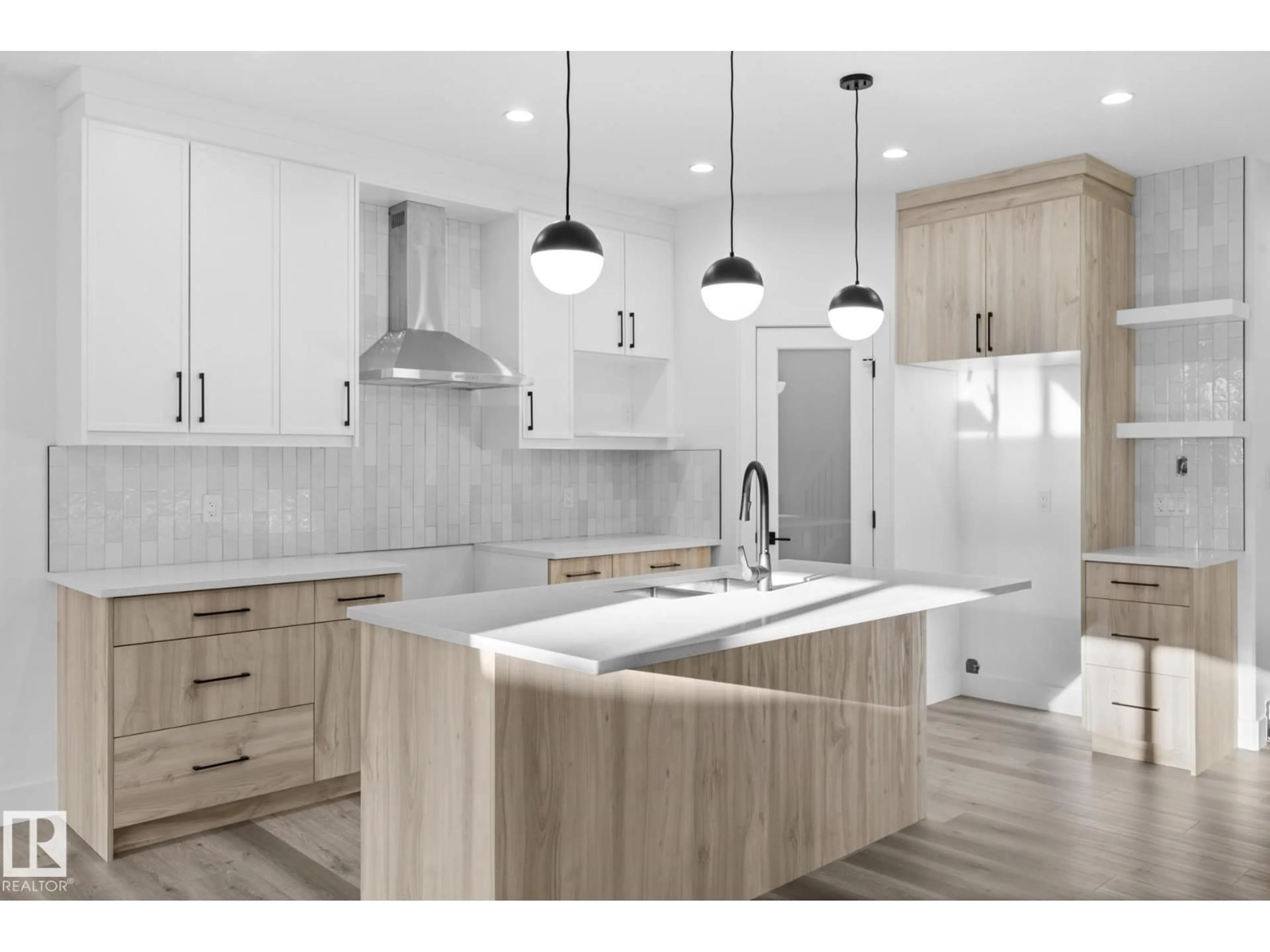Contemporary kitchen, unknown for 118 SPRING LI, Spruce Grove Alberta T7X2X7