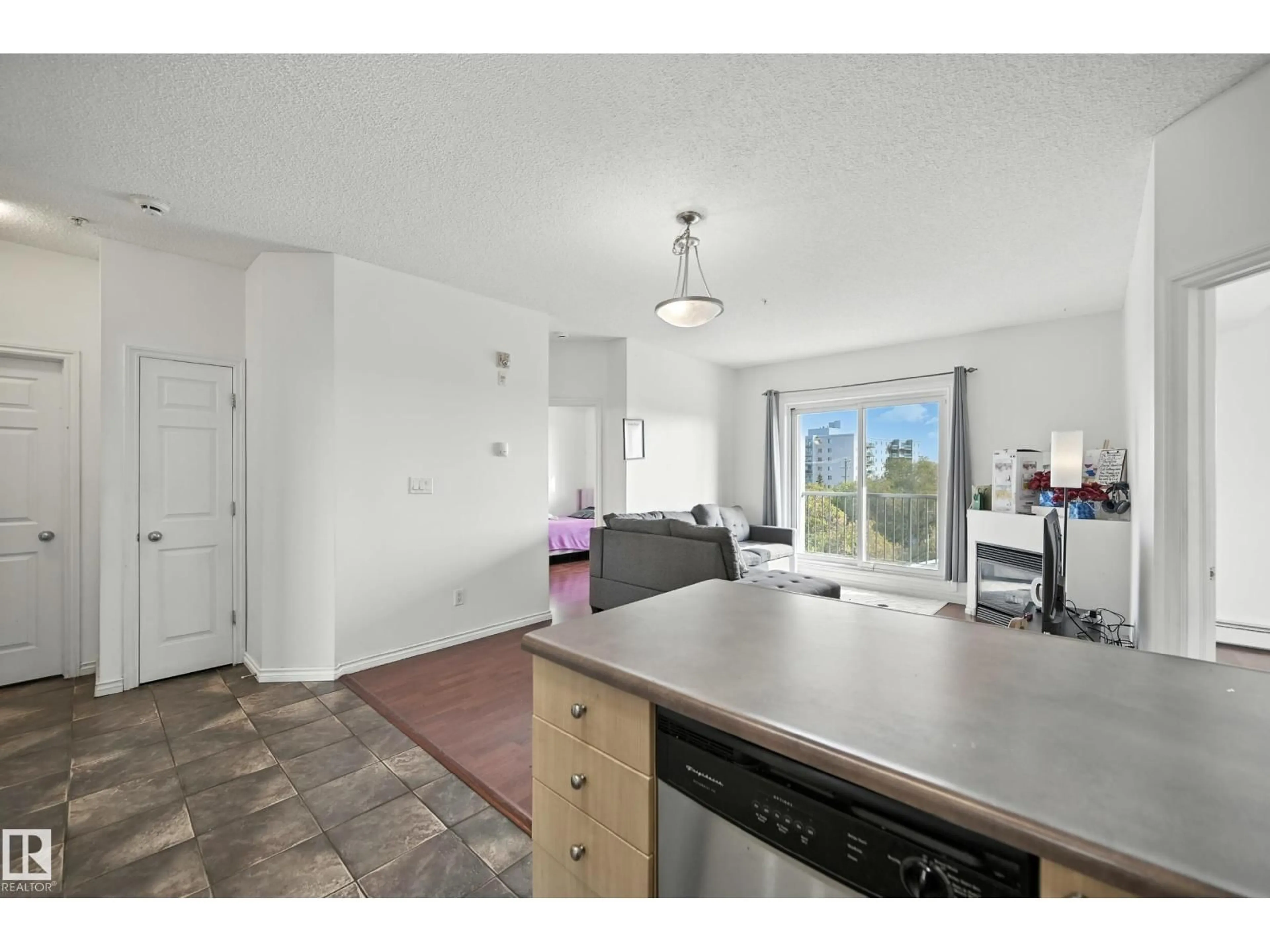 Unknown for #301 - 10118 95 ST, Edmonton Alberta T5J1R3