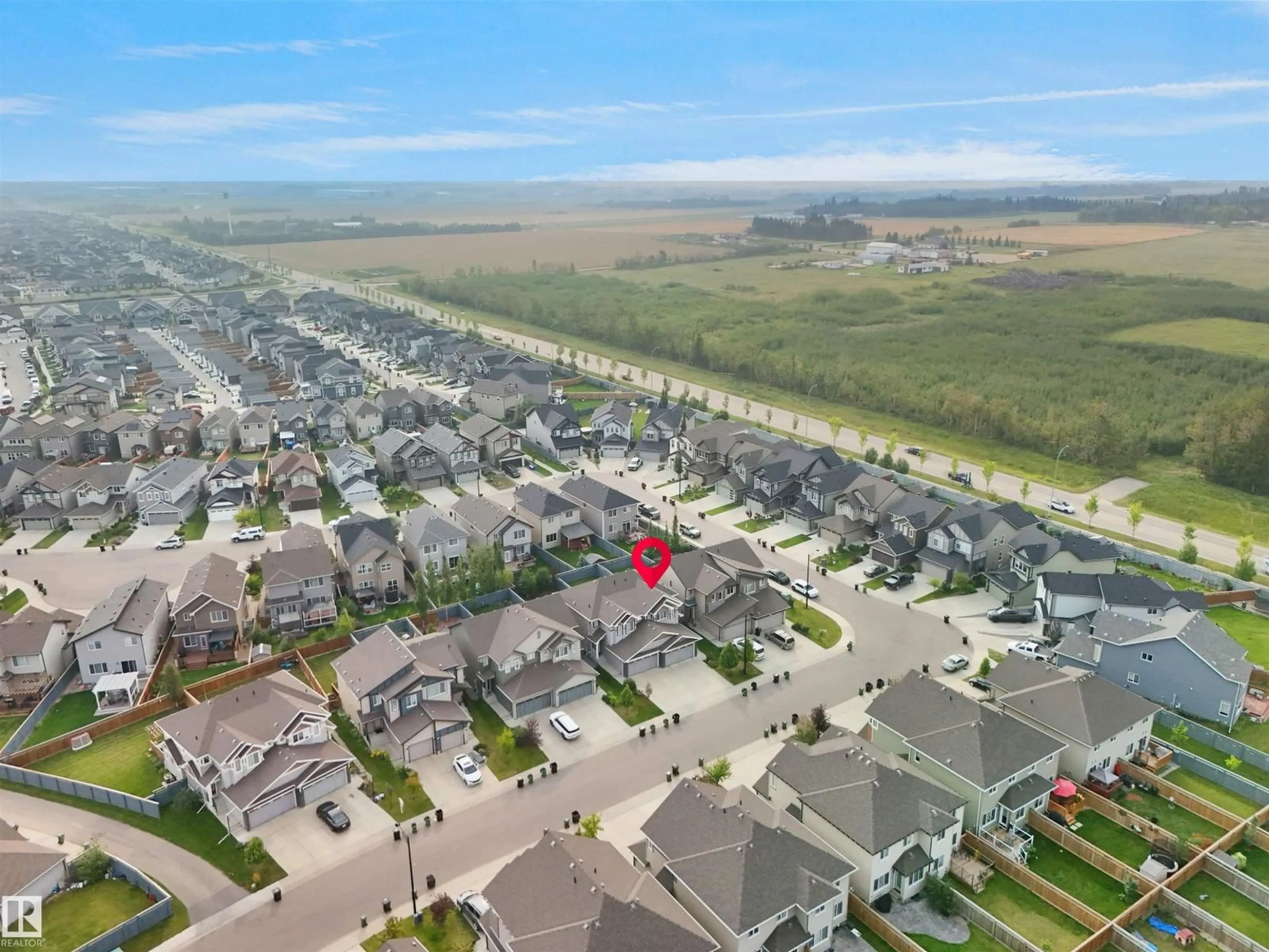 A pic from outside/outdoor area/front of a property/back of a property/a pic from drone, street for 1274 DANIELS CR, Edmonton Alberta T6W3J1